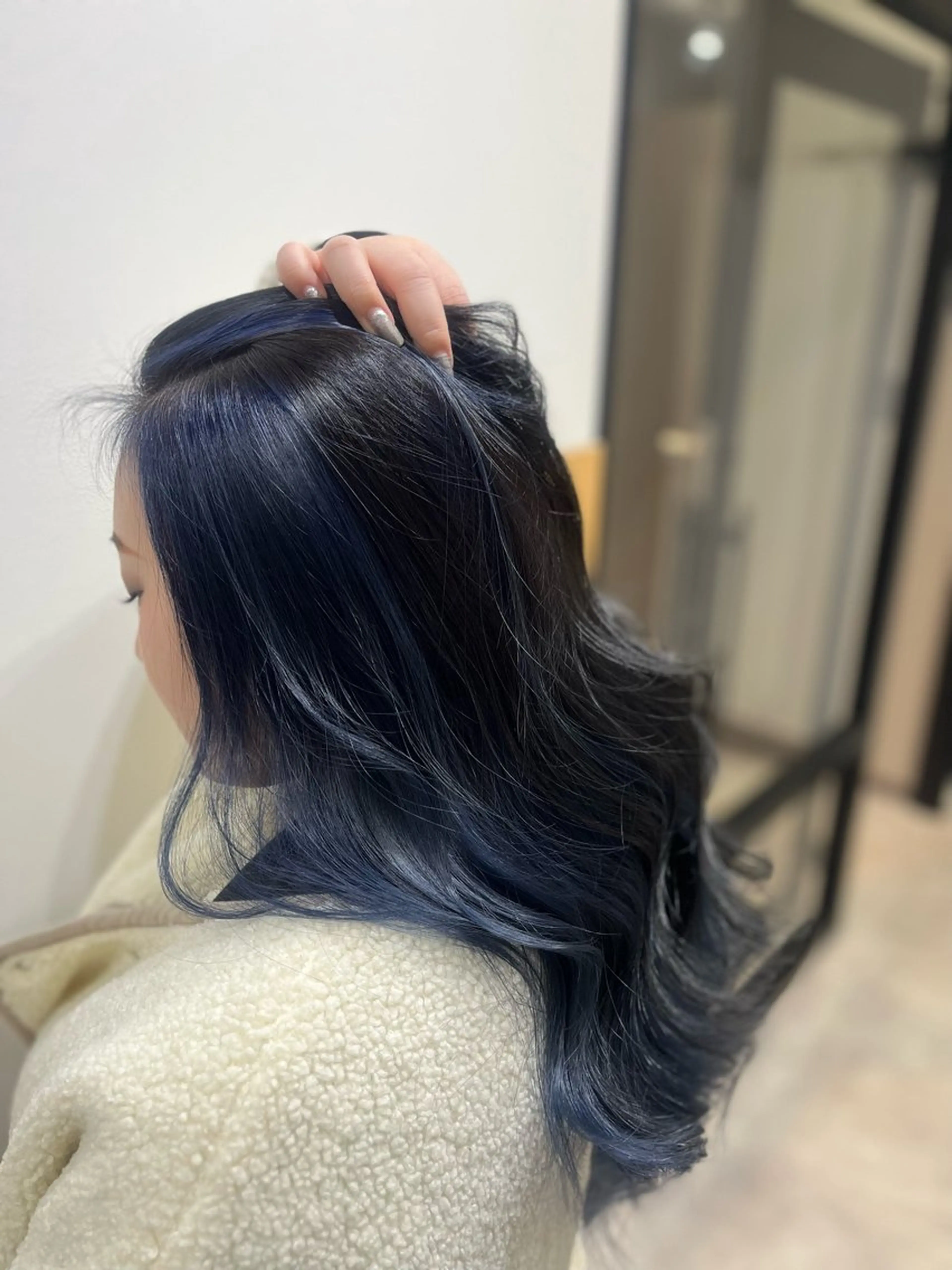 ロング カラー ブリーチ ヘアカラー トリートメント 🫧ぷる艶カラー🫧 Yuubi🦩のヘアスタイル