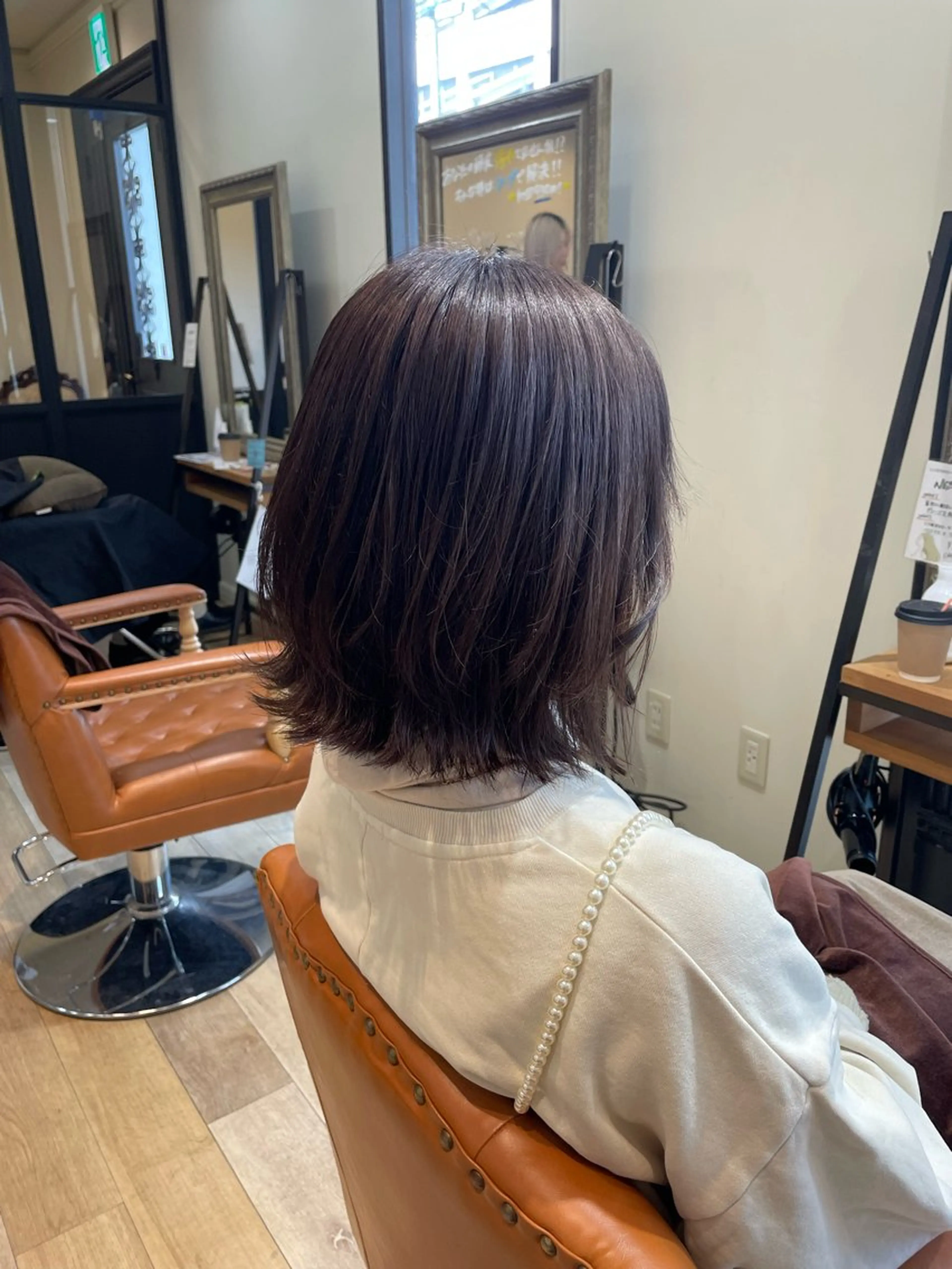 ショート カラー 松尾 遥花のヘアスタイル