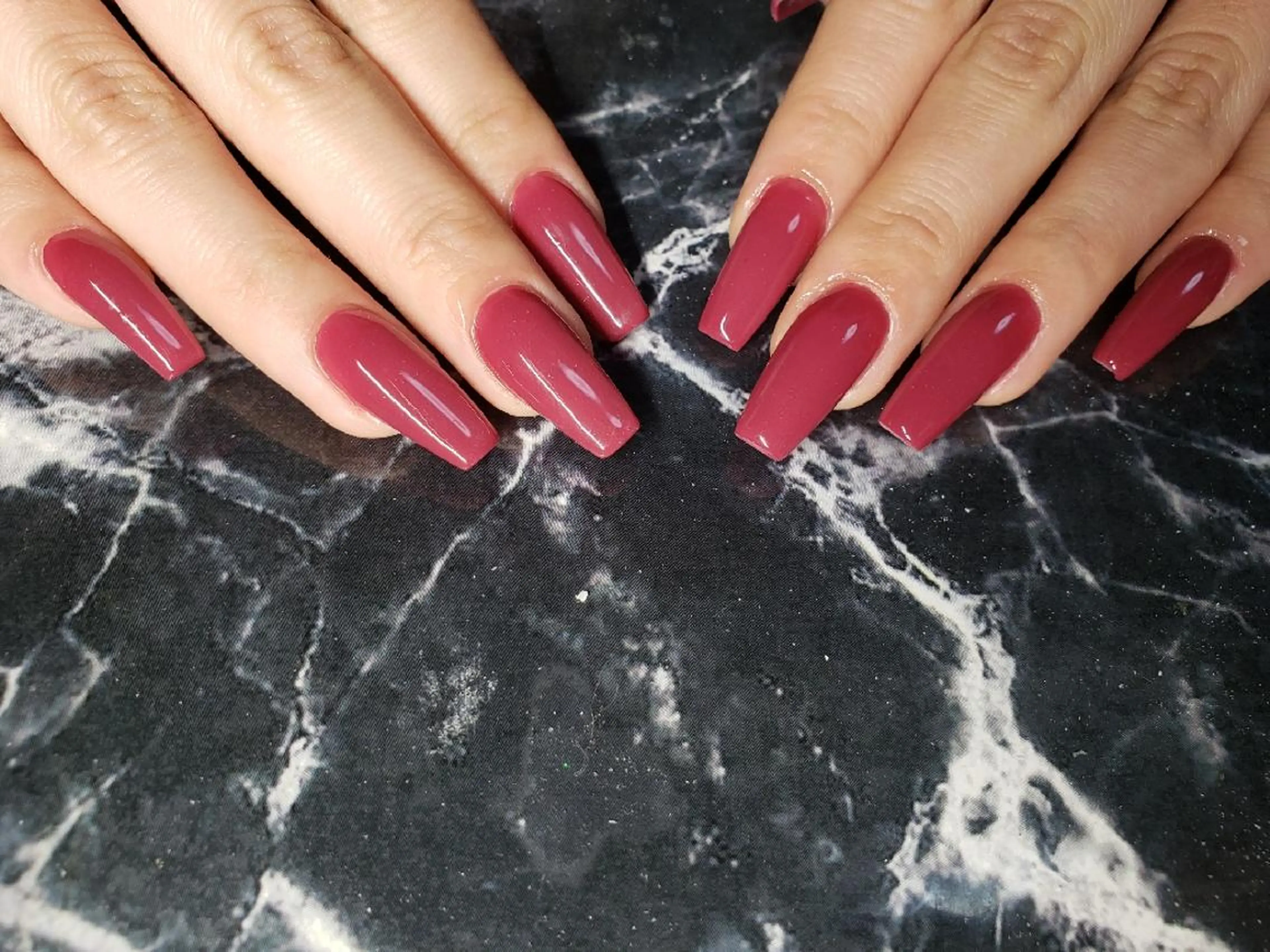 ミディアム ネイル ハンドネイル クロキ 。のネイルデザイン