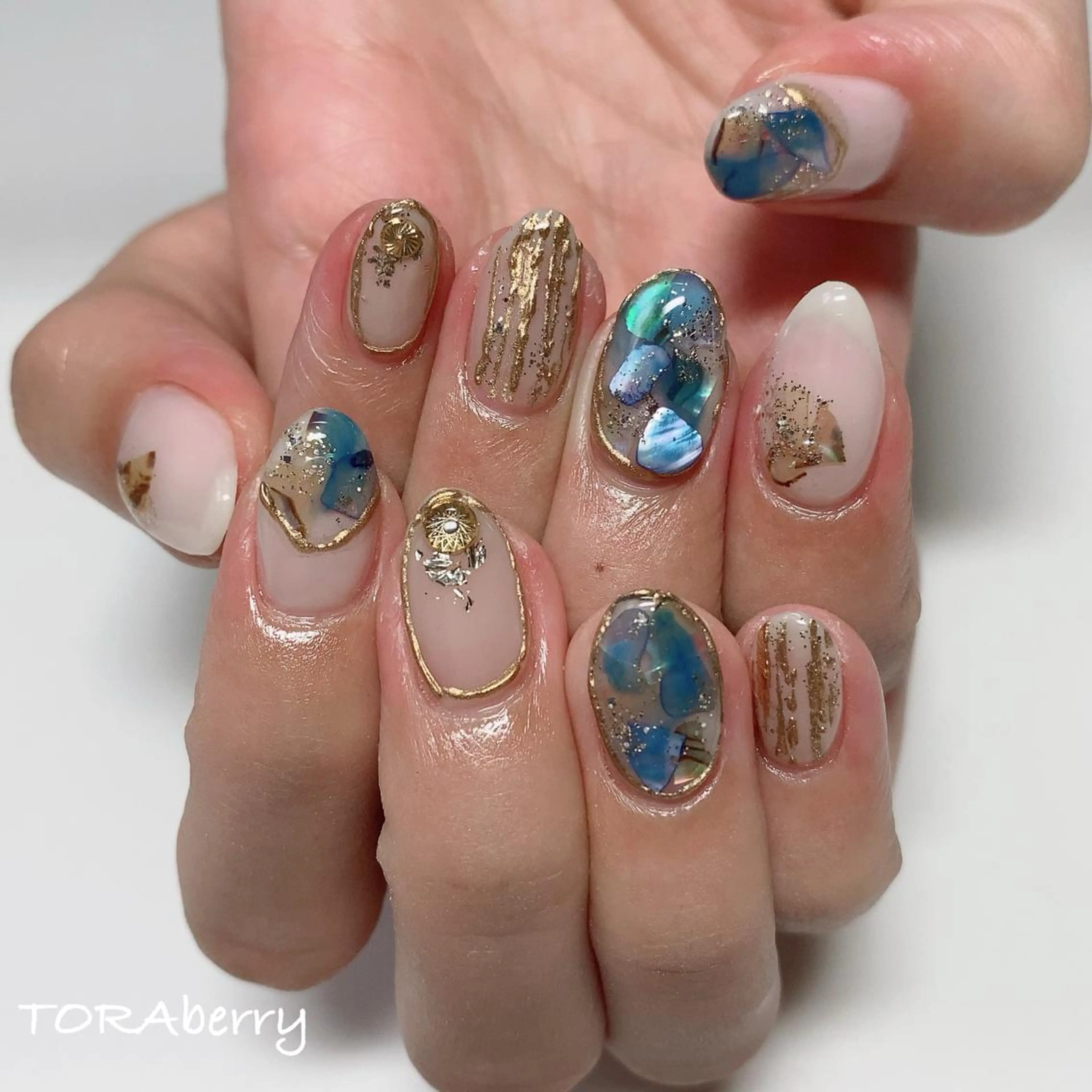 ネイル ネイリスト なつみのネイルデザイン