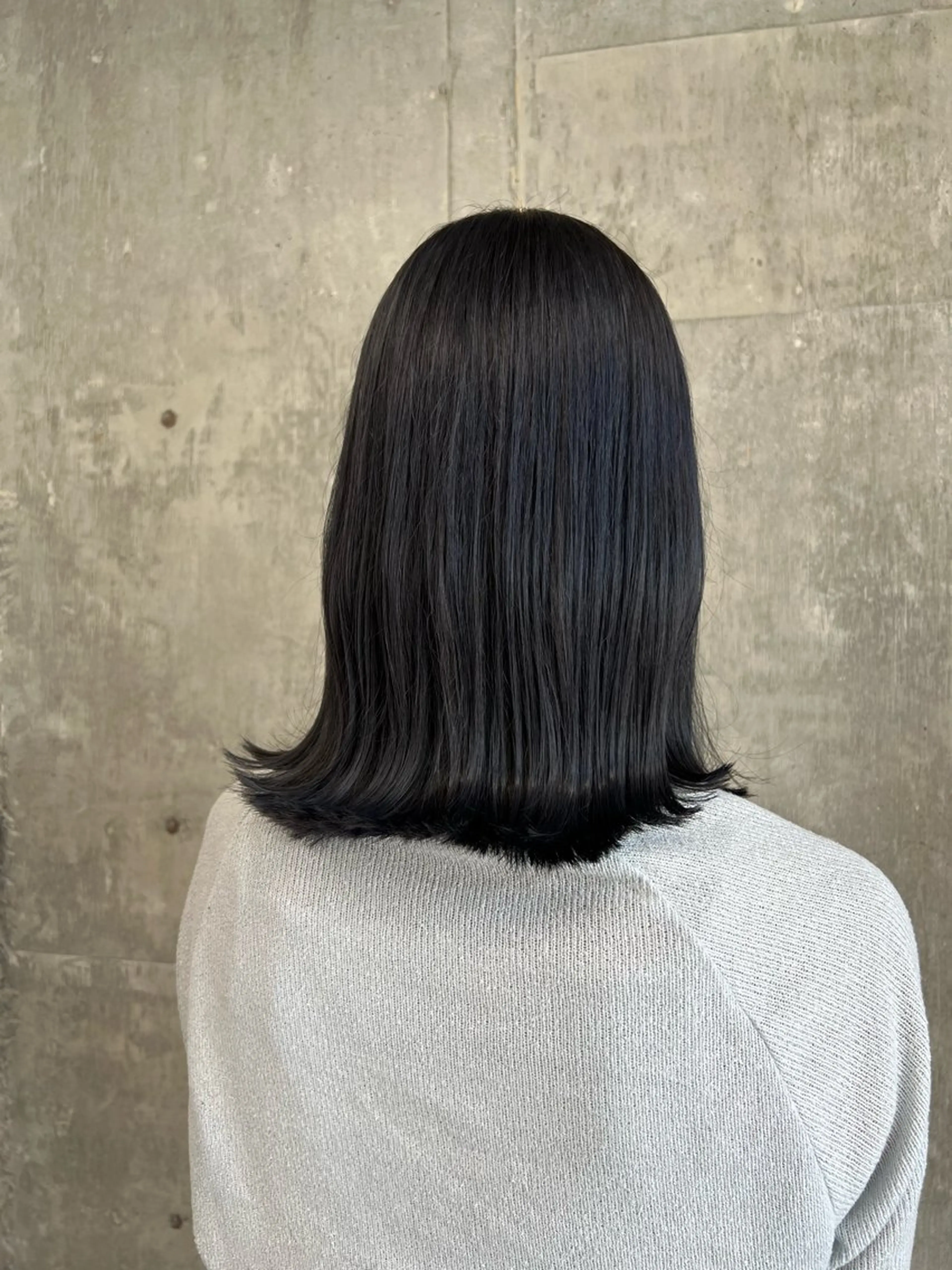 ミディアム era所属・azumi/ボブ/暖 色/オリーブ/縮毛のヘアスタイル