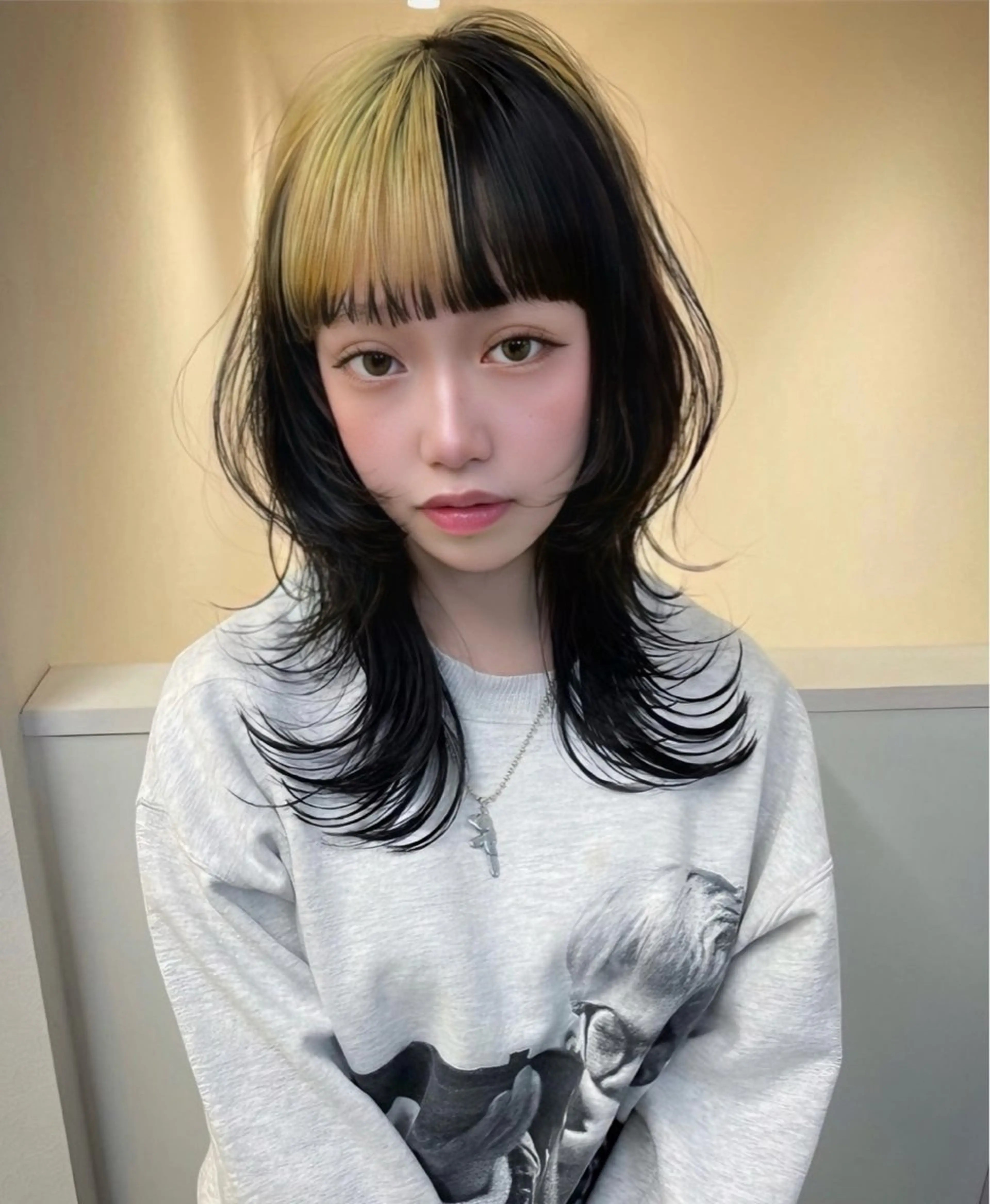 セミロング ウルフカット/ボブ りなのヘアスタイル