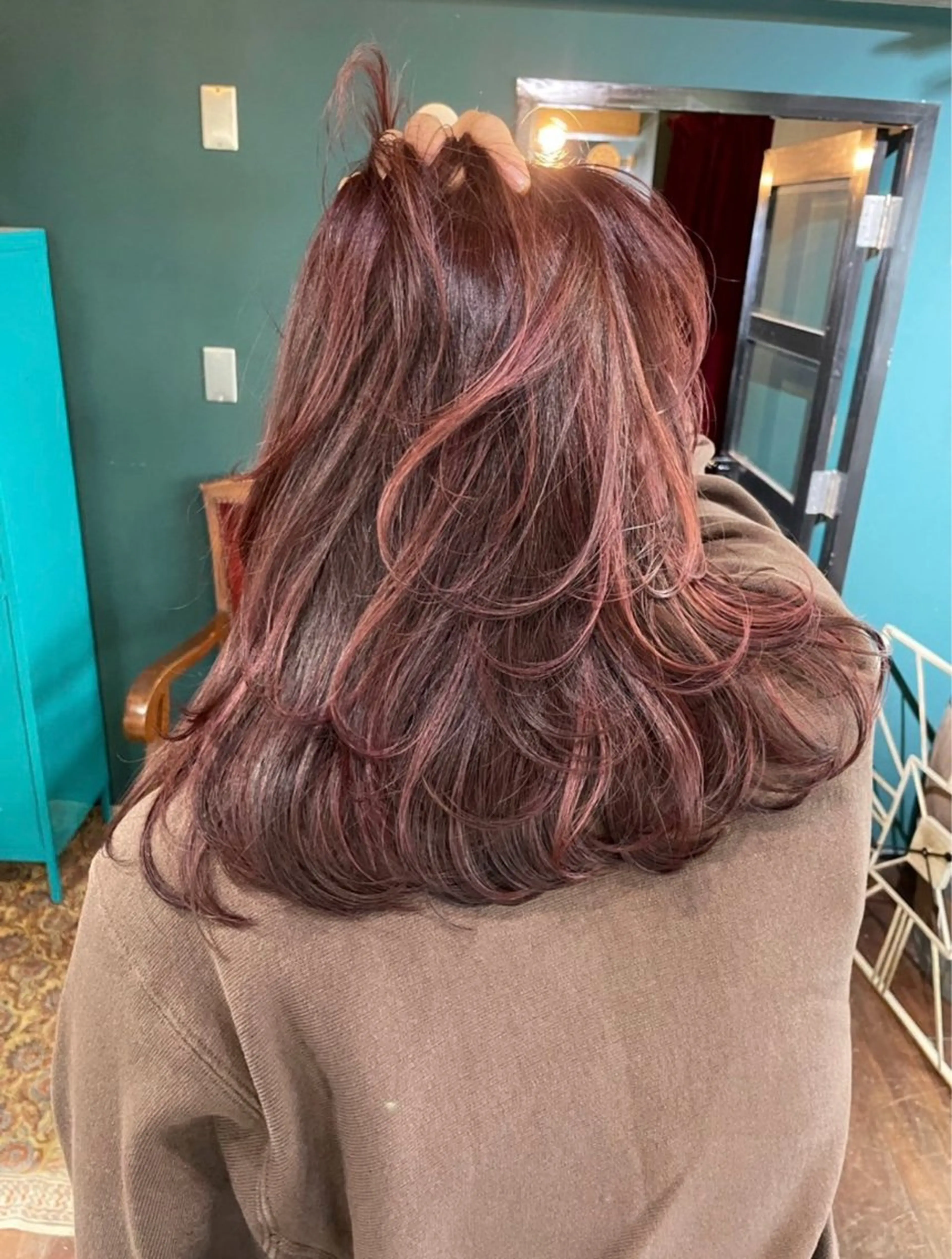 セミロング カラー 仲村 真里奈のヘアスタイル