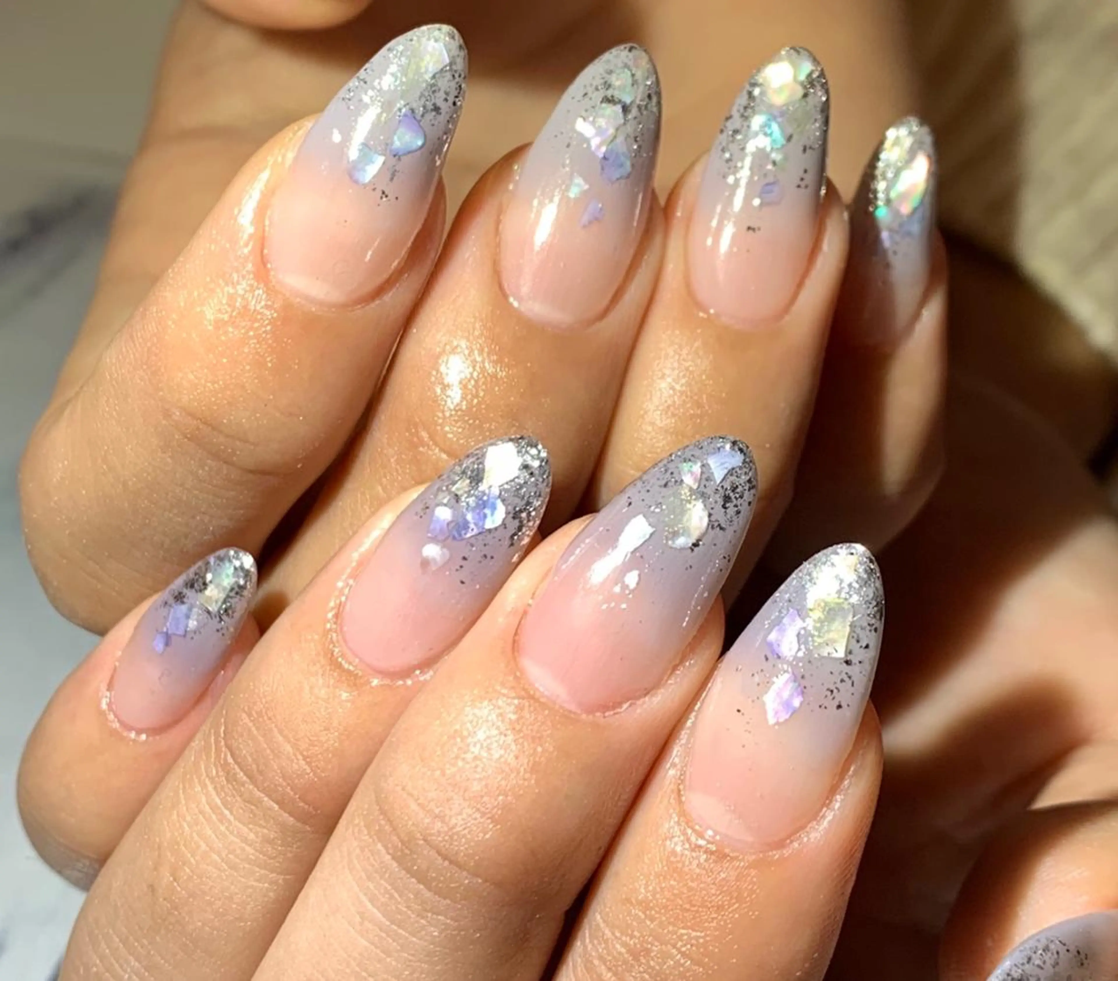 ネイル グラデーション ラメ(グリッター) ラメグラデーション ハンドネイル Lino+ ネイル&よもぎ蒸しのネイルデザイン