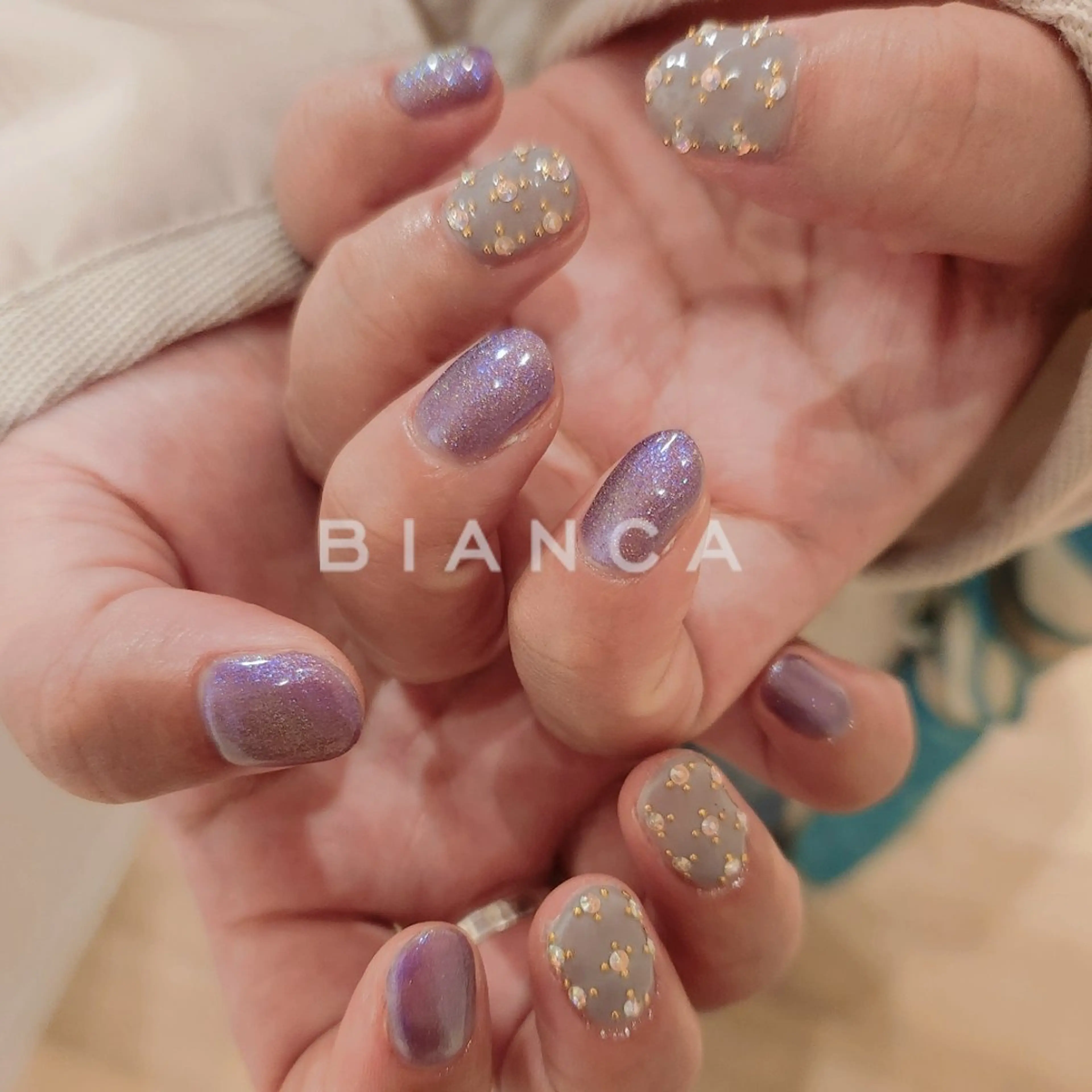 ネイル キラキラネイル マグネットネイル 冬ネイル ハンドネイル Bianca名駅店 あゆのネイルデザイン