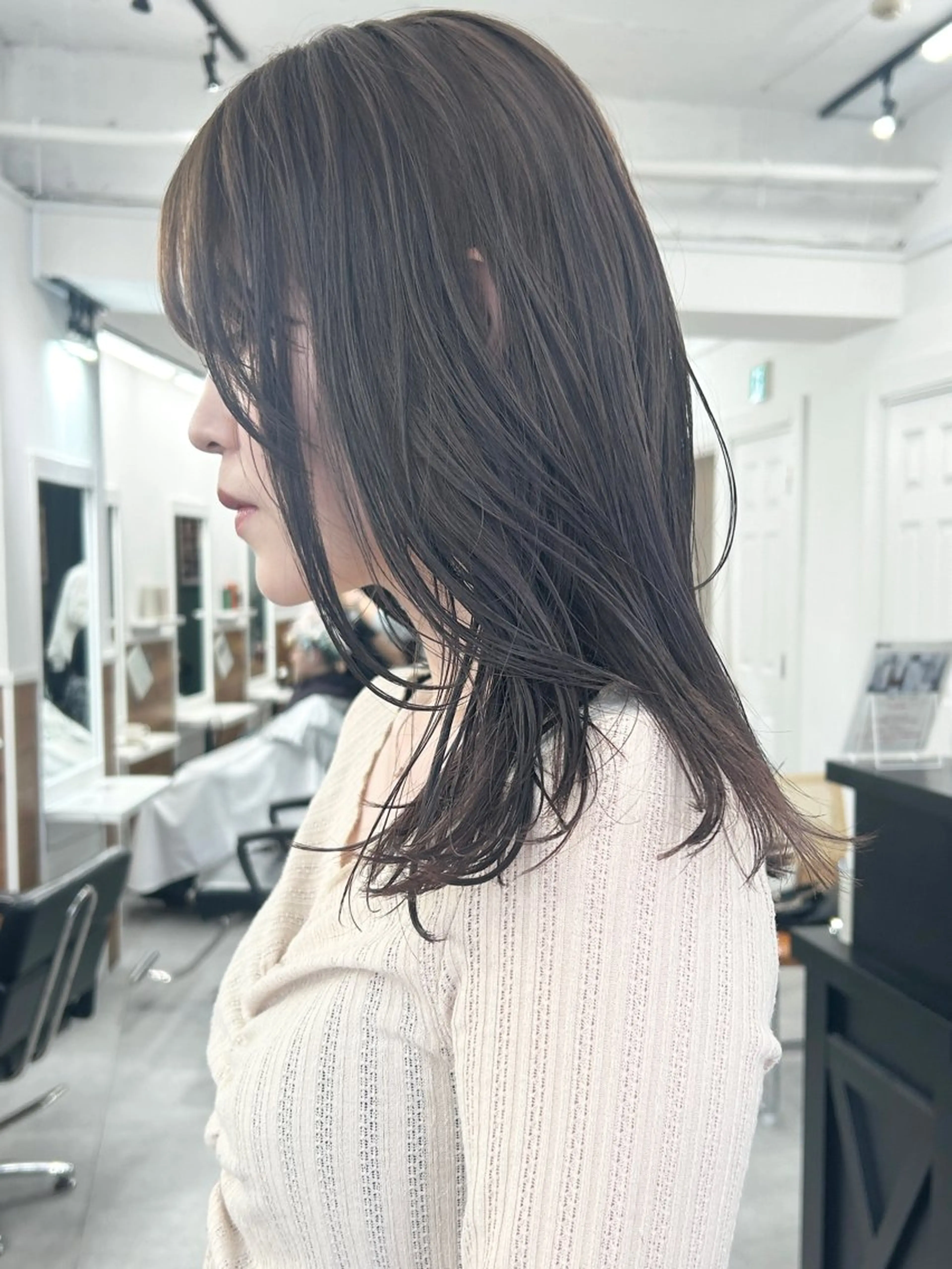 セミロング カラー レイヤーボブ/ 艶カラー/サナ🌼のヘアスタイル