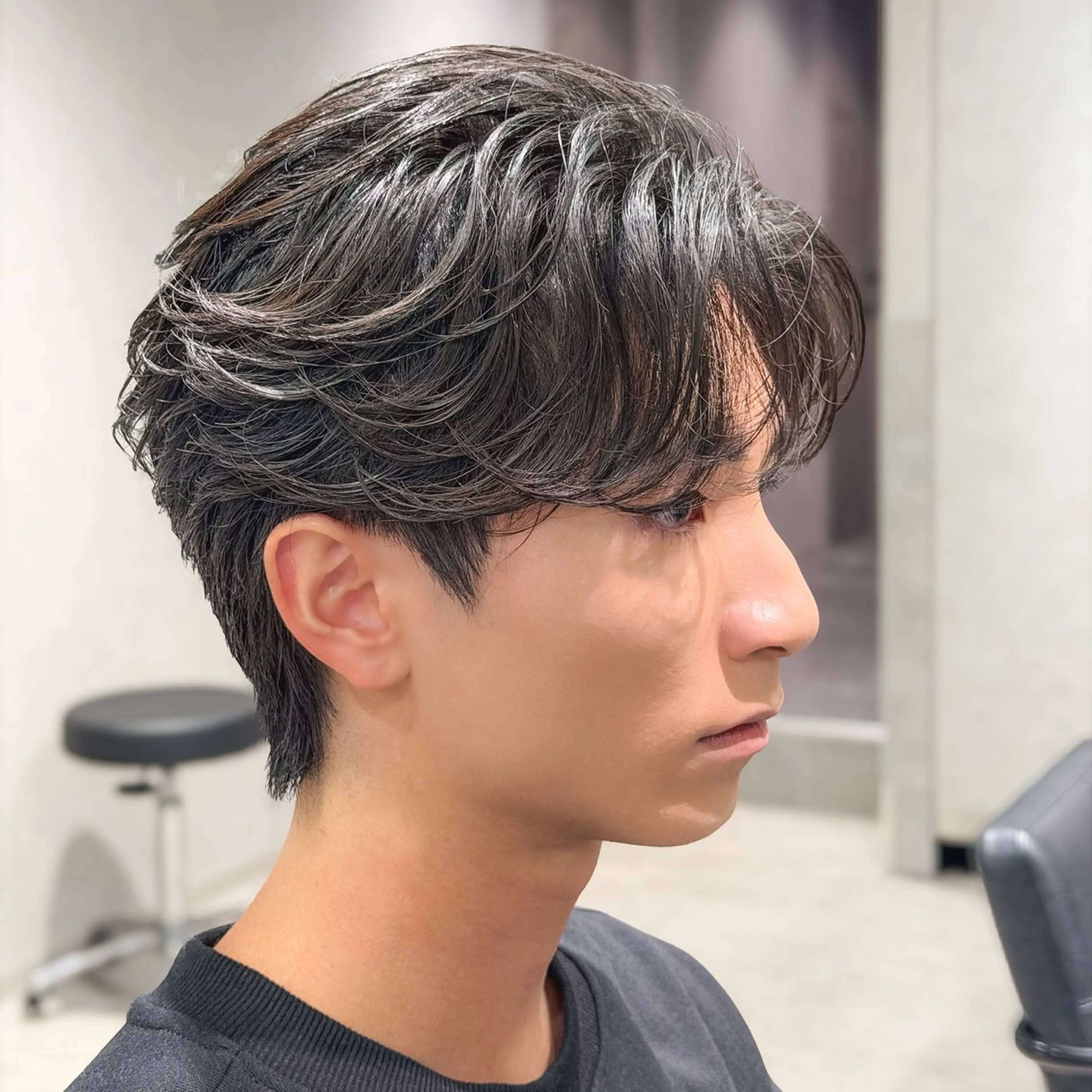 ショート パーマ メンズ フェザーパーマ メンズパーマ ショートヘア ニュアンスパーマ カット パーマ トリートメント フェザーパーマ職人 🪶ryosukeのヘアスタイル