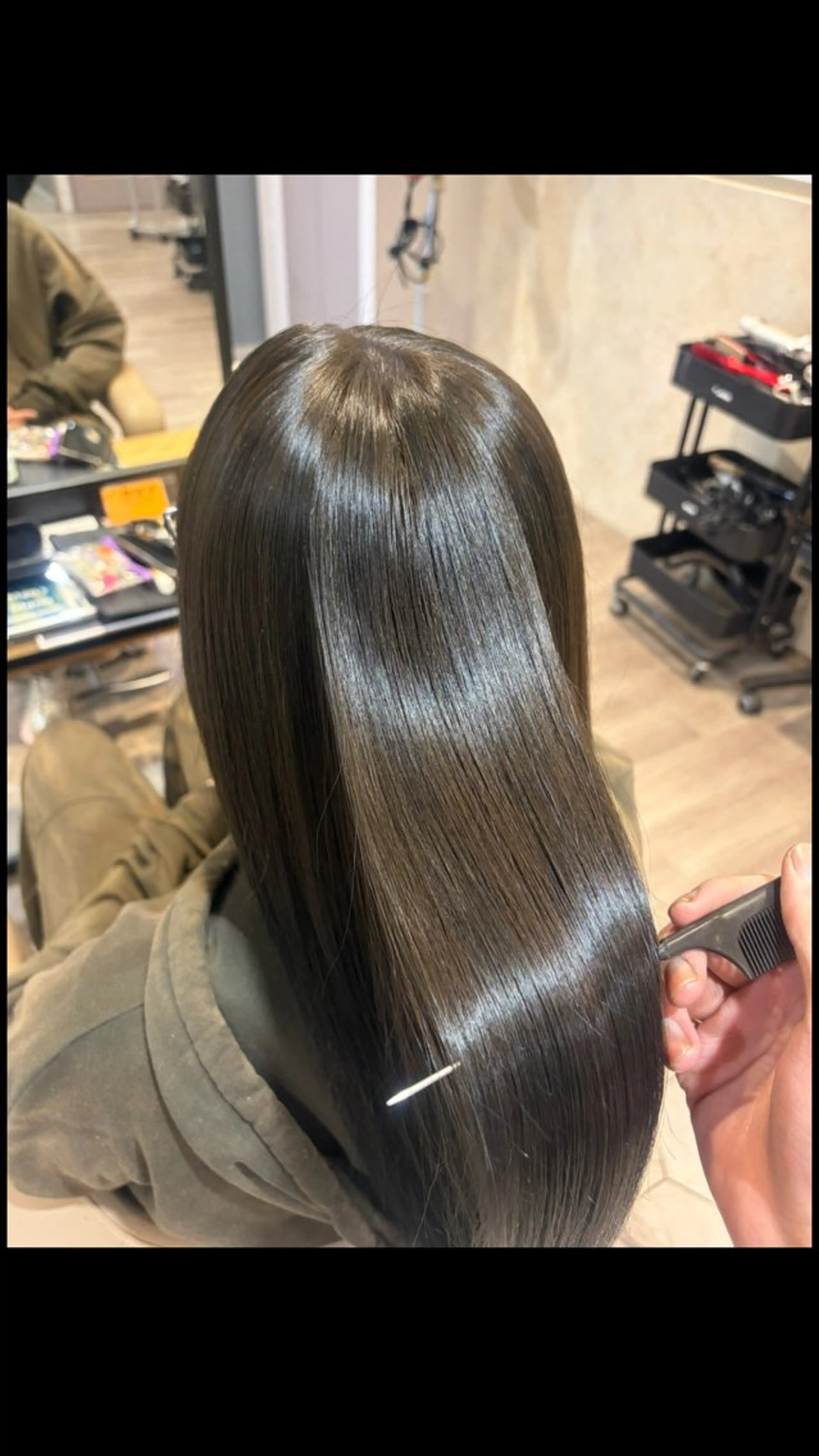 セミロング カラー ヘアカラー 髪質改善🫧 ミタセイヤのヘアスタイル