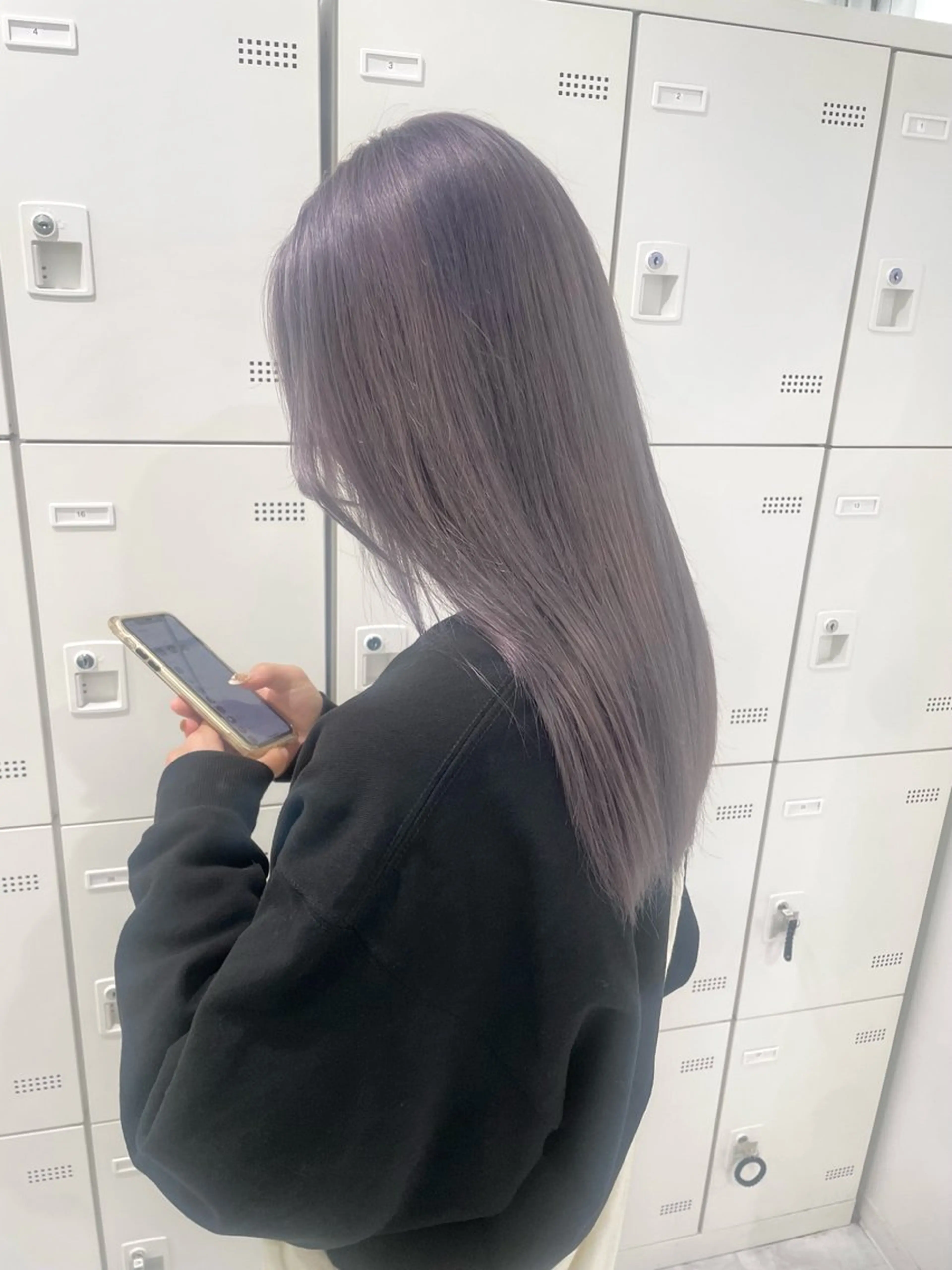 ロング カラー パーマ ヘアアレンジ メンズ ヘアカラー トリートメント ヘッドスパ 透明感カラー・レイヤ ー🎀amika🎀のヘアスタイル