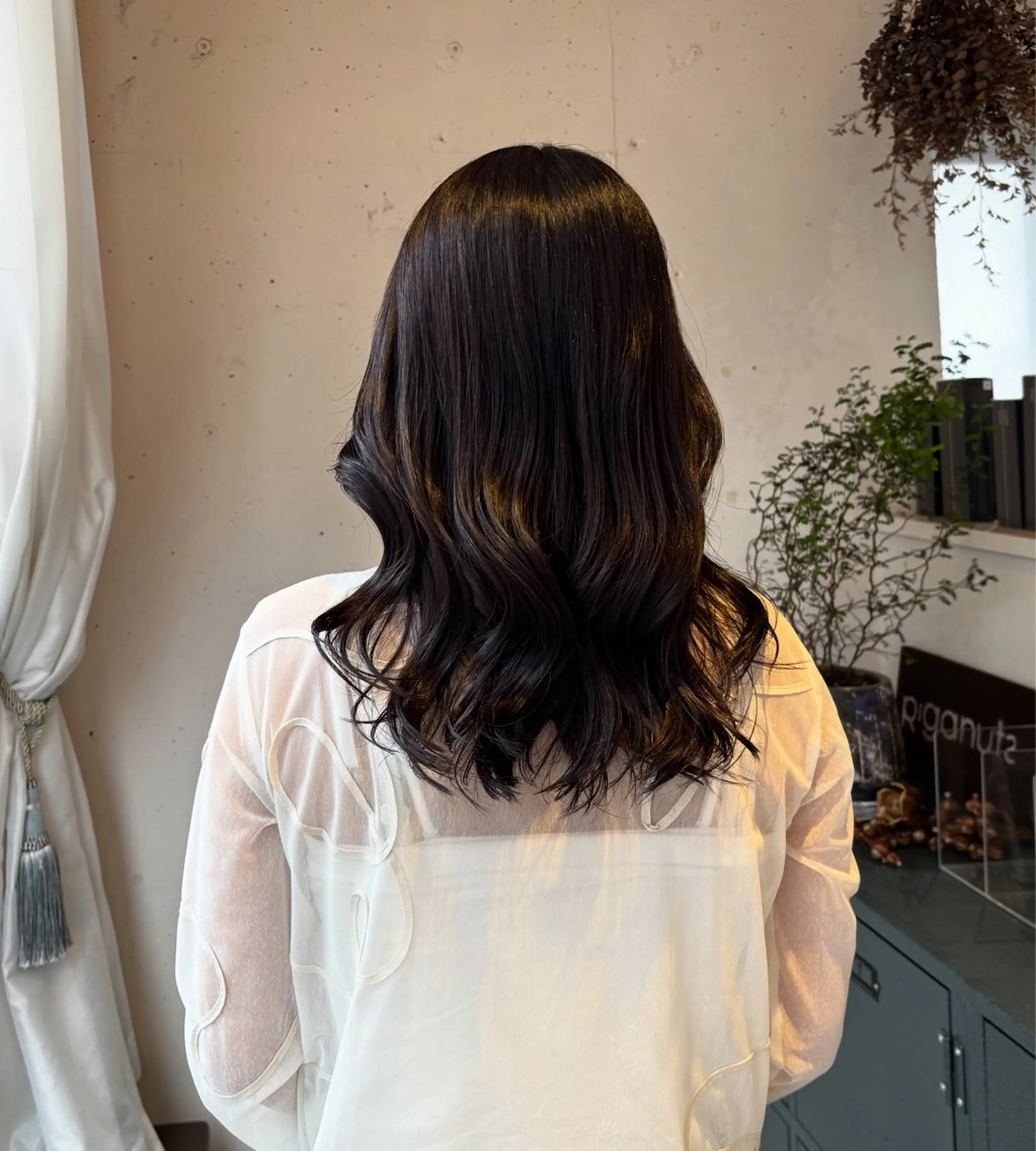 セミロング カラー カット ヘアカラー トリートメント 🍒サクラ🍒 /透明感カラー/艶髪のヘアスタイル