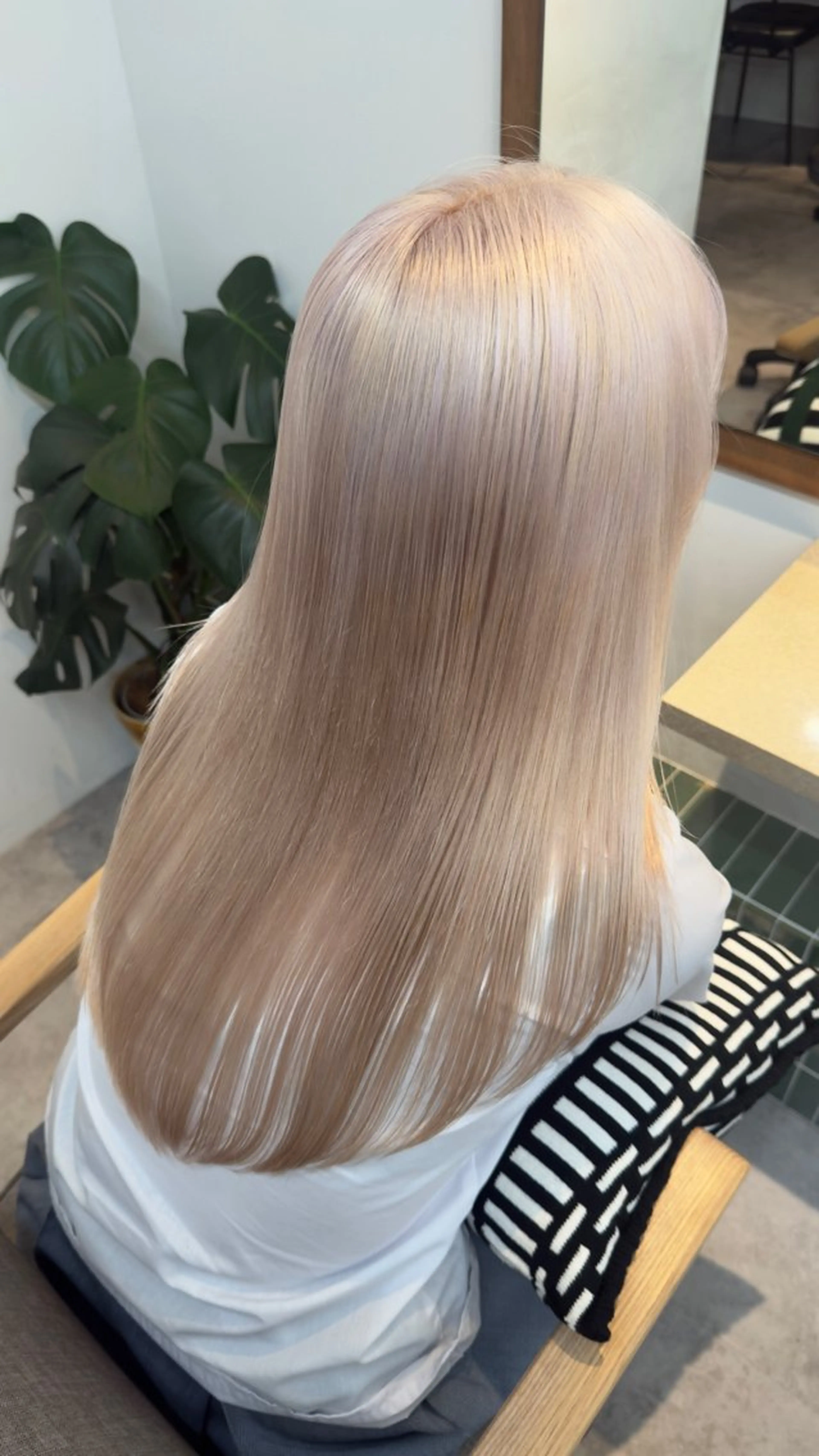 ロング カラー ヘアアレンジ カット ヘアカラー トリートメント ヘアセット 💎韓国ヘア/ 艶カラー💎souのヘアスタイル