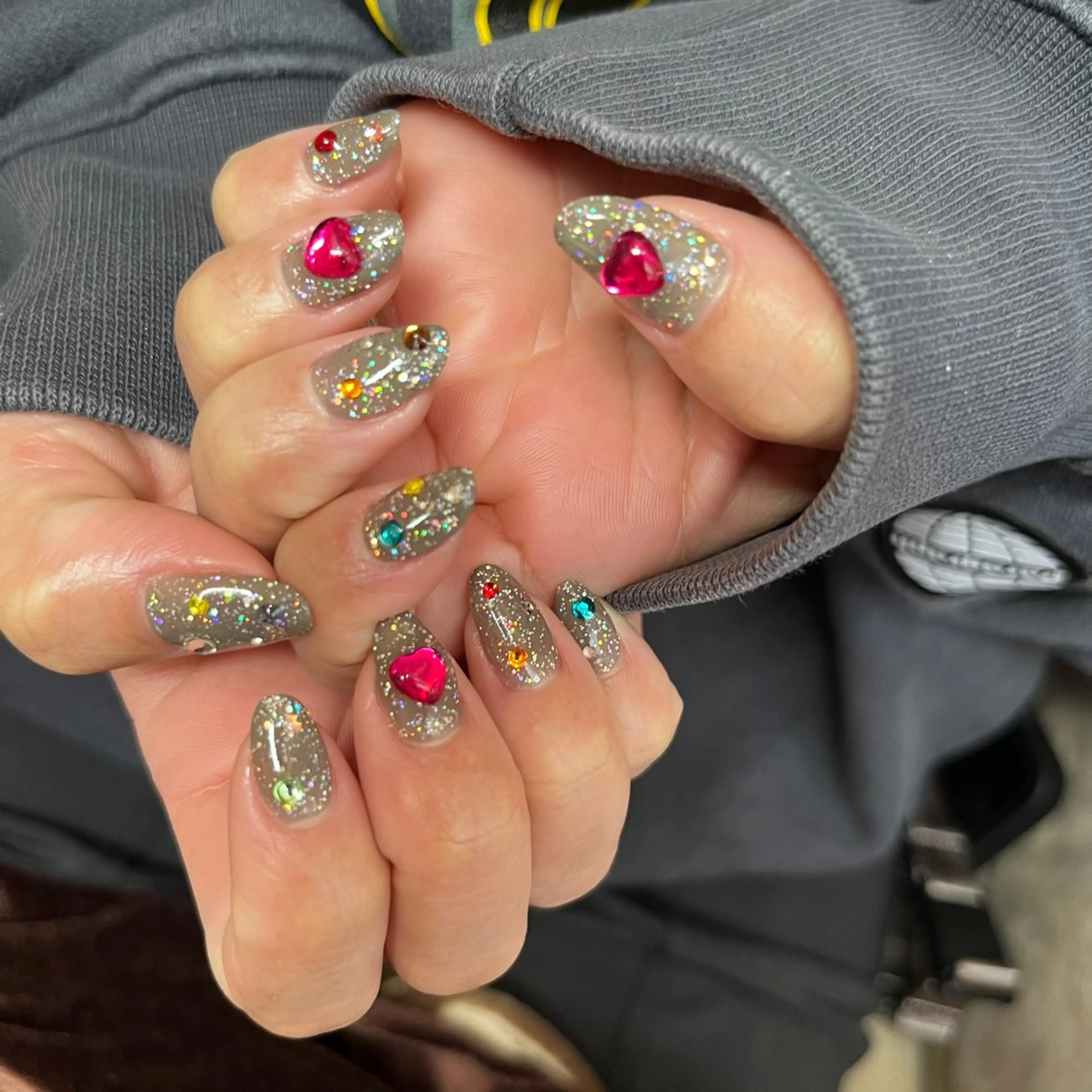 ネイル 井上 杏奈のネイルデザイン