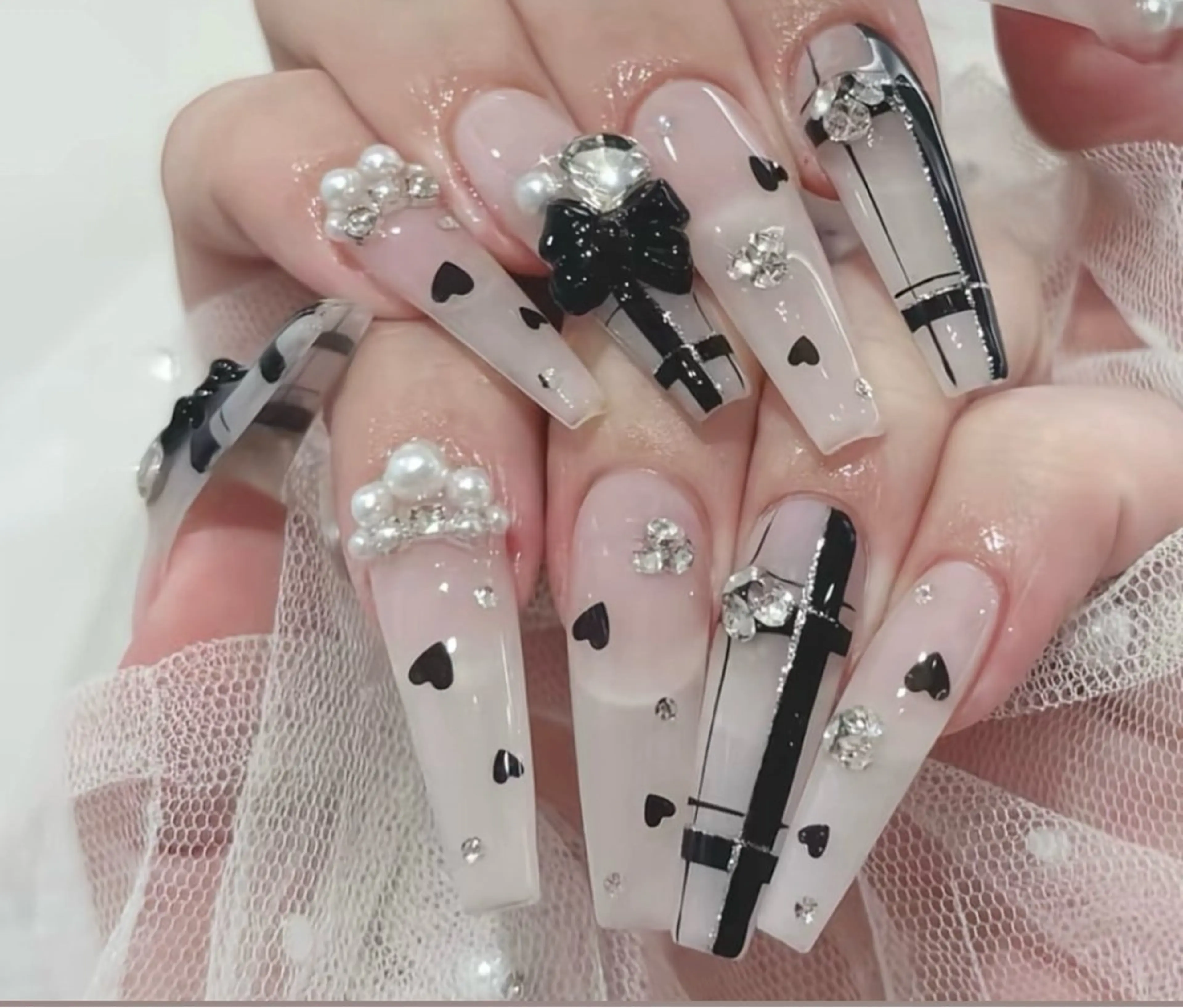 ネイル MoonHi Nail 朝霞台のネイルデザイン