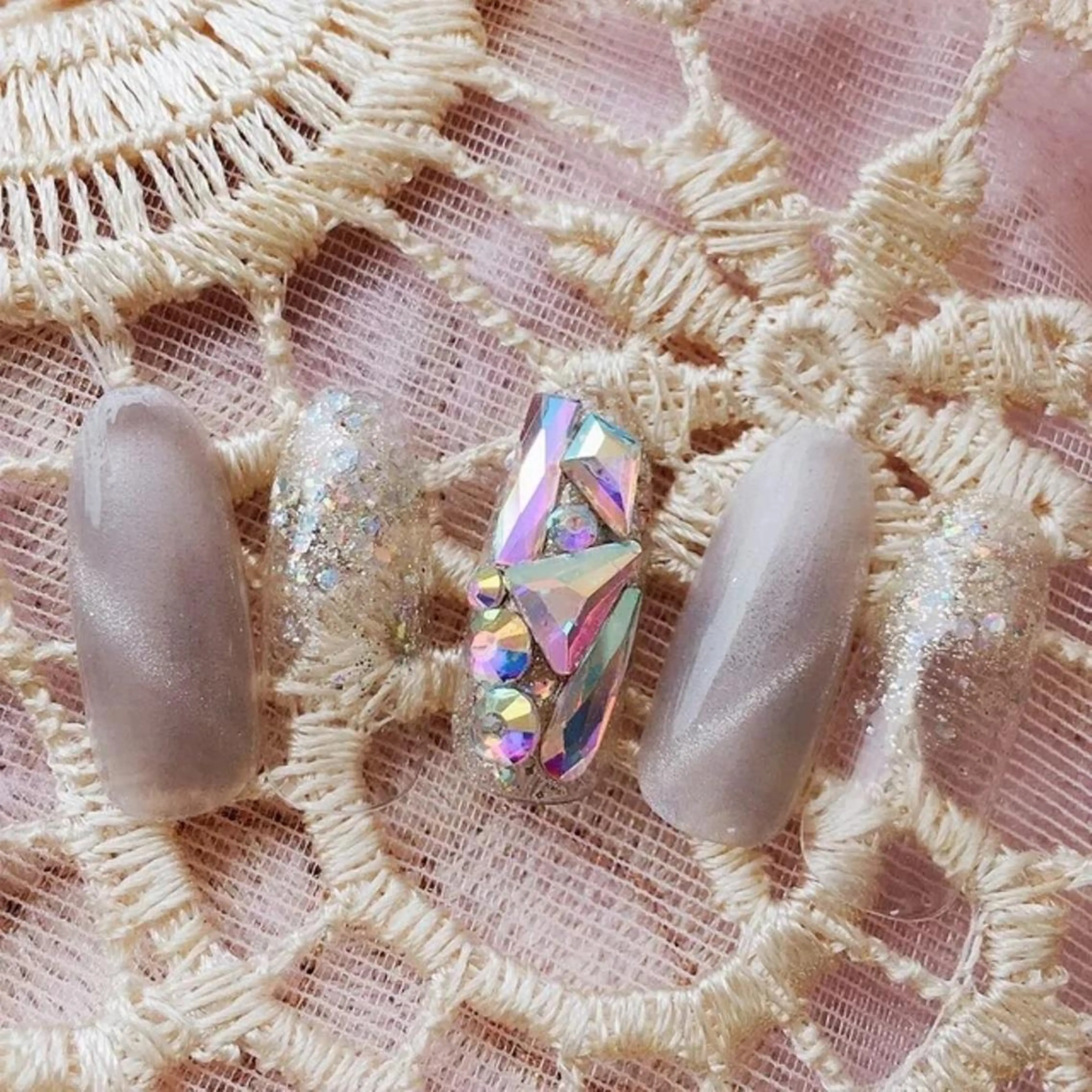 ネイル マグネットネイル MoonNail ユリ🌸のネイルデザイン