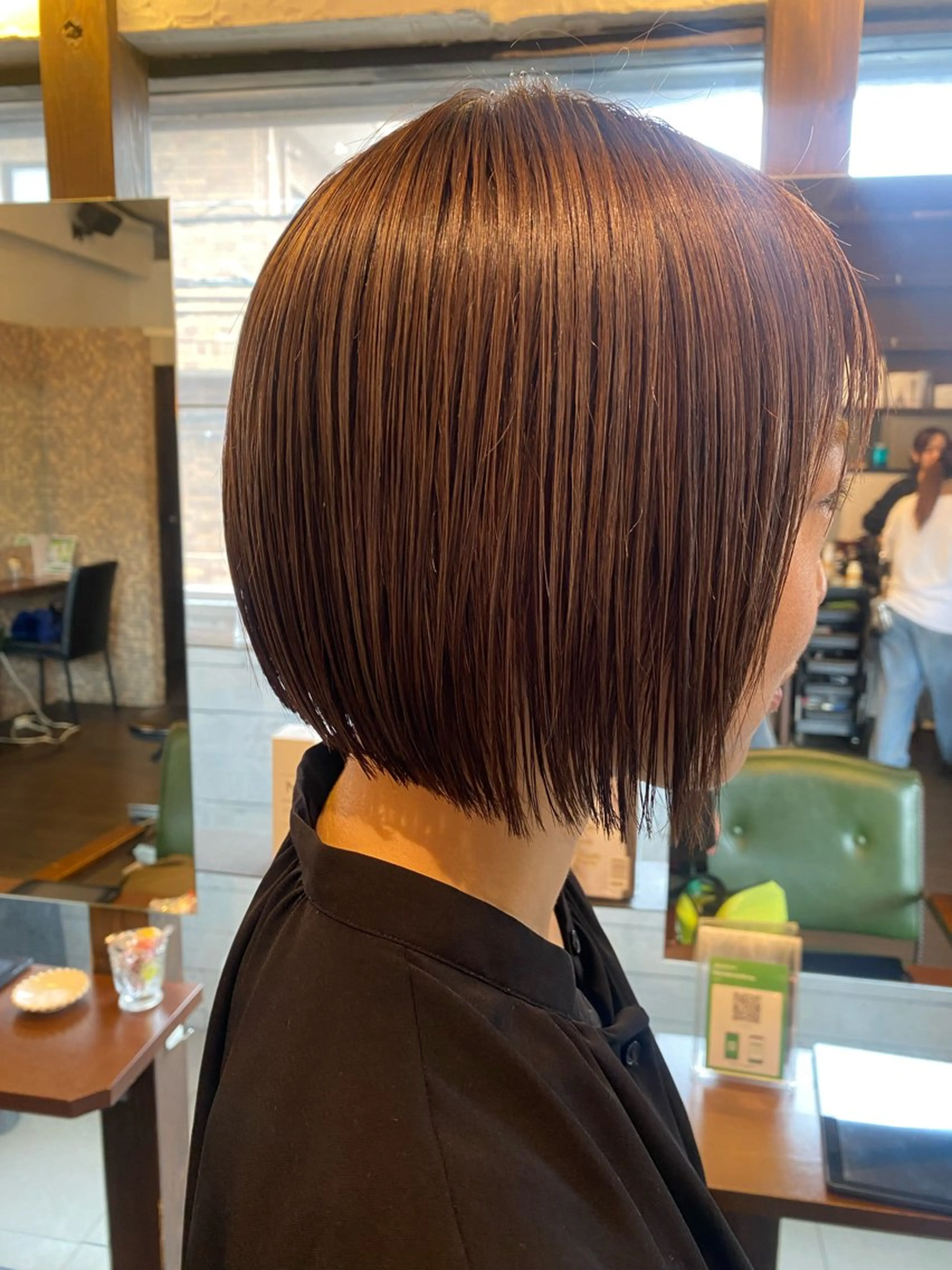 ショート カラー ベージュカラー フォギーベージュ ボブ 代官山/恵比寿所属・髪質改善/縮毛矯正 専門　代官山/恵比寿のヘアスタイル