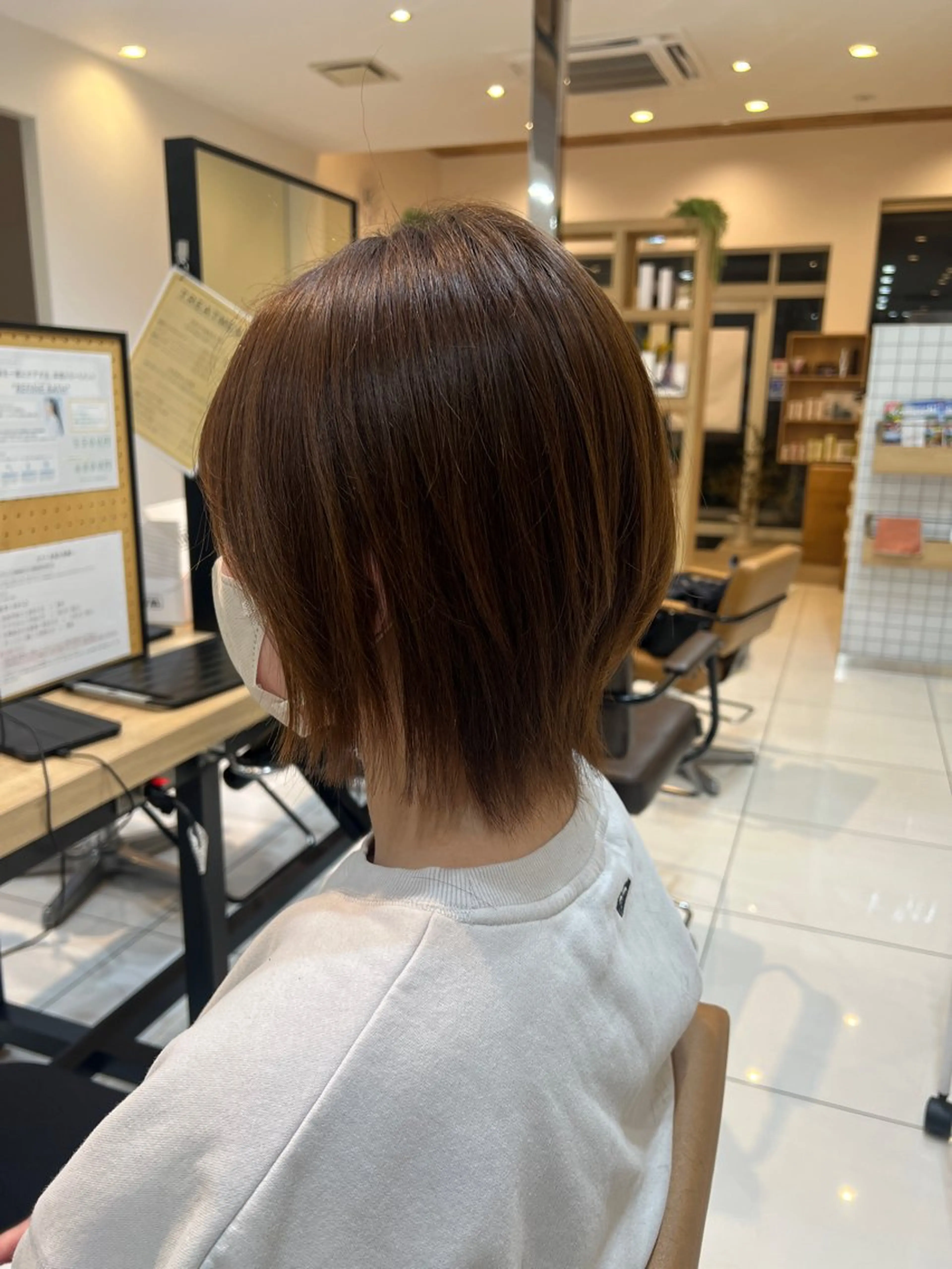 ミディアム 石川 蓮汰朗のヘアスタイル