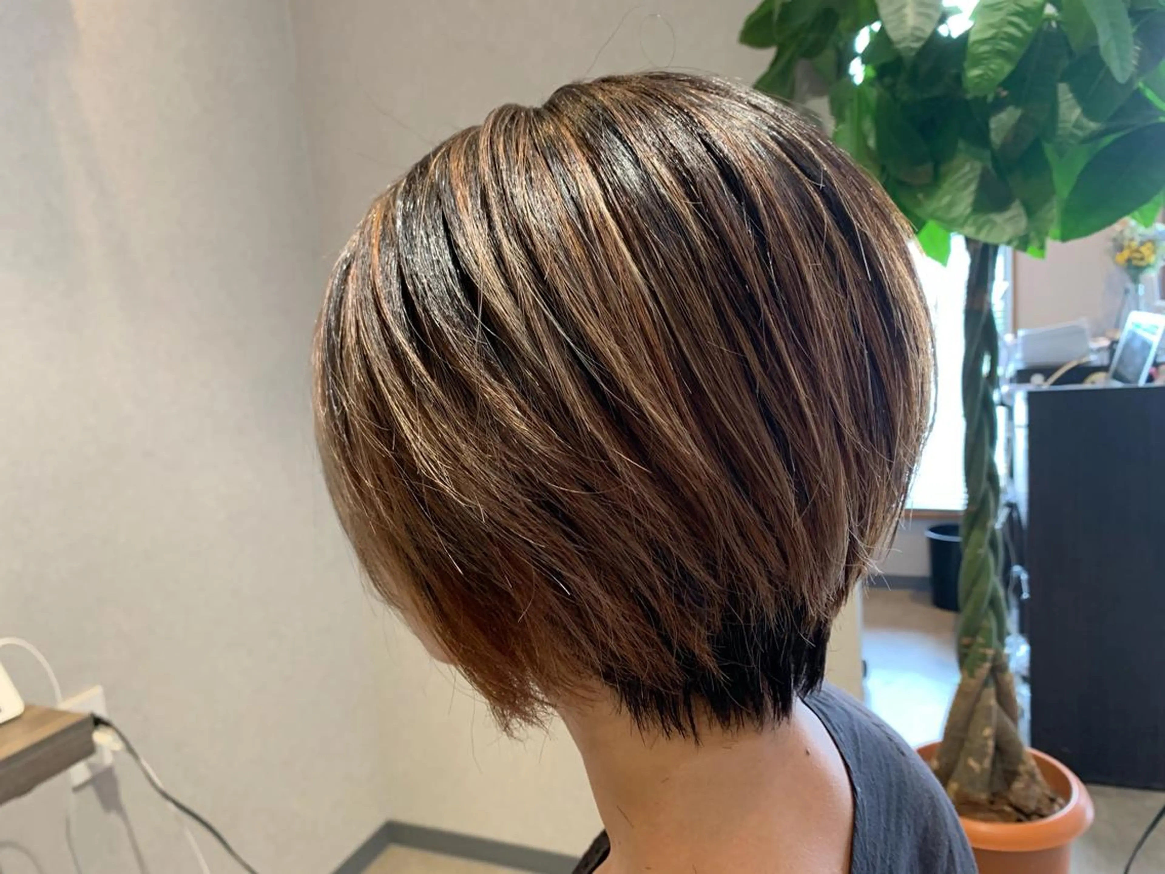 ショート カラー 山本 貴弘のヘアスタイル