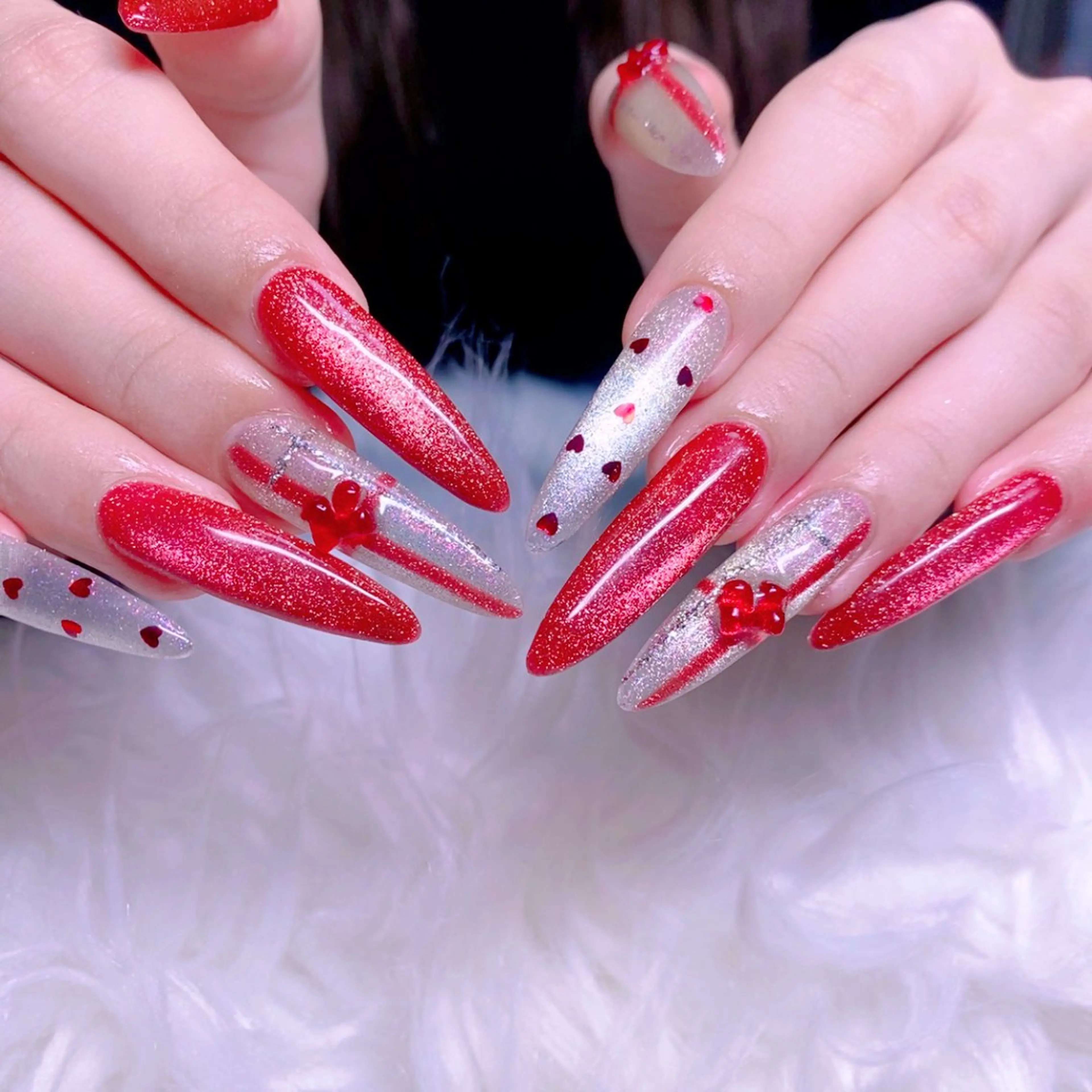 ネイル 成人式 長さ出し フラッシュネイル ロングネイル マグネットネイル ハンドネイル Nail Yunaのネイルデザイン