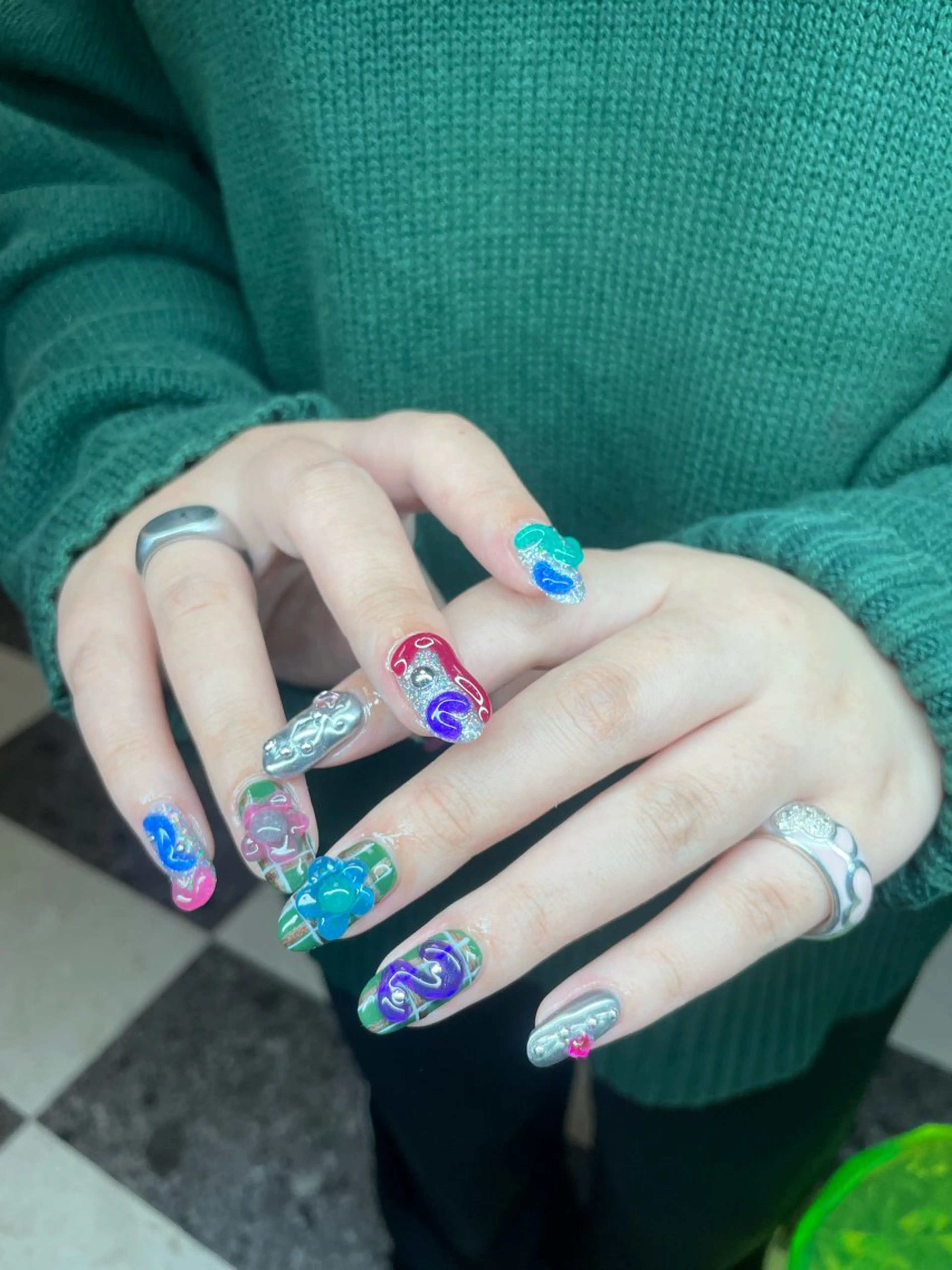 ネイル アートネイル ミラーネイル シンプルネイル 春ネイル ハンドネイル posa nail モエミのネイルデザイン