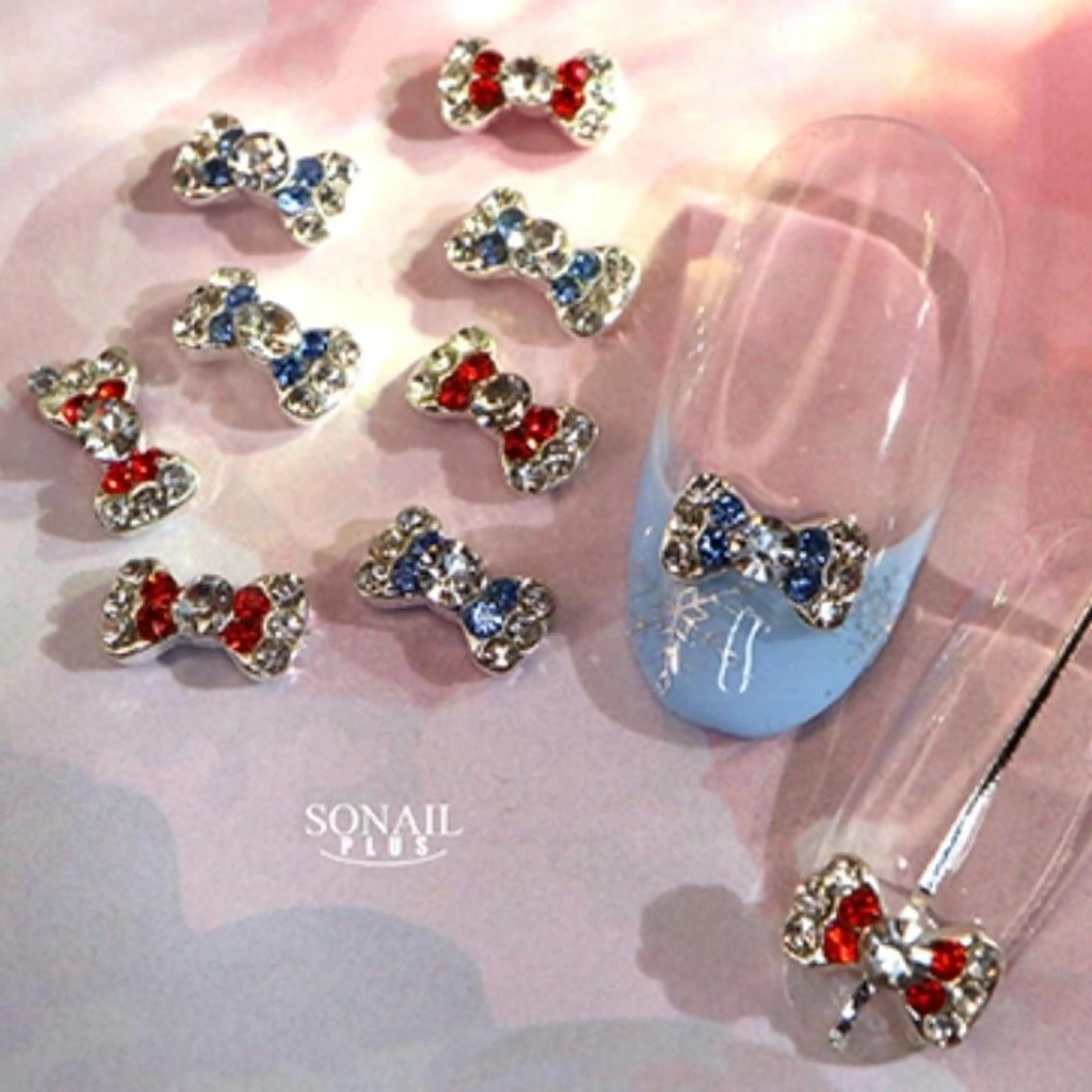 ネイル ストーンネイル ネイルサロンほっこり kanaのネイルデザイン