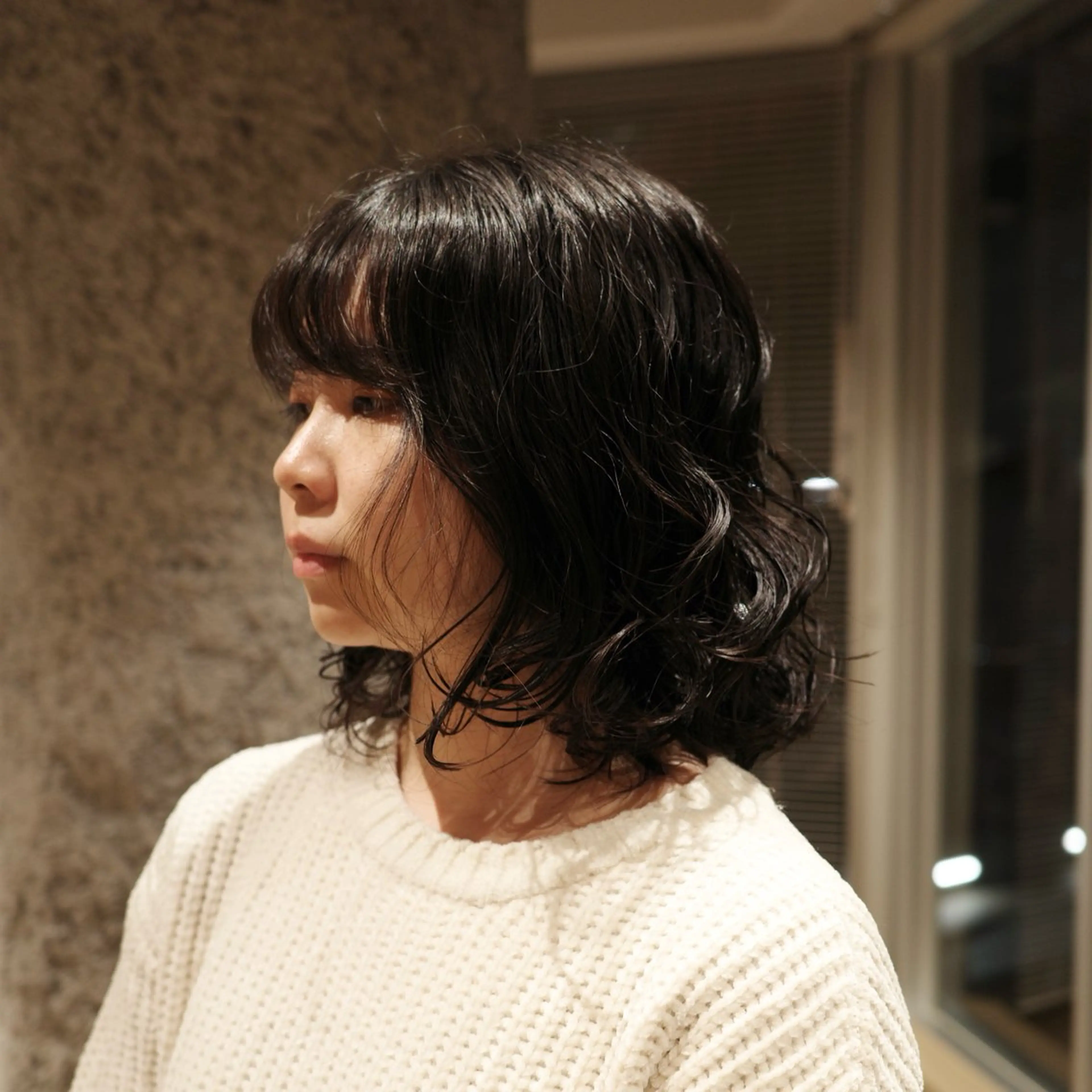 ミディアム パーマ パーマ カット無料内田 海香のヘアスタイル