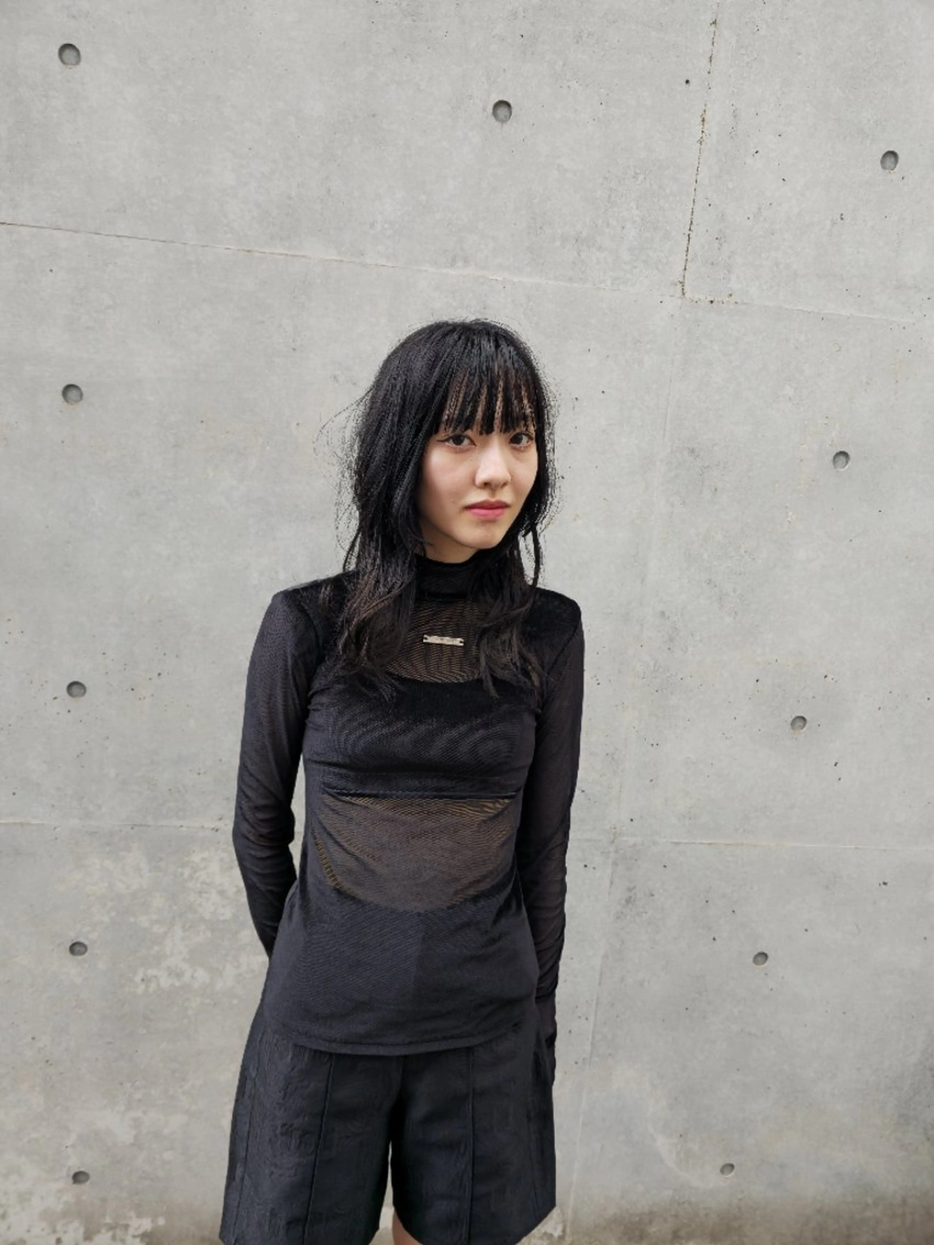 パーマ セミロング OMA カタギシのヘアスタイル