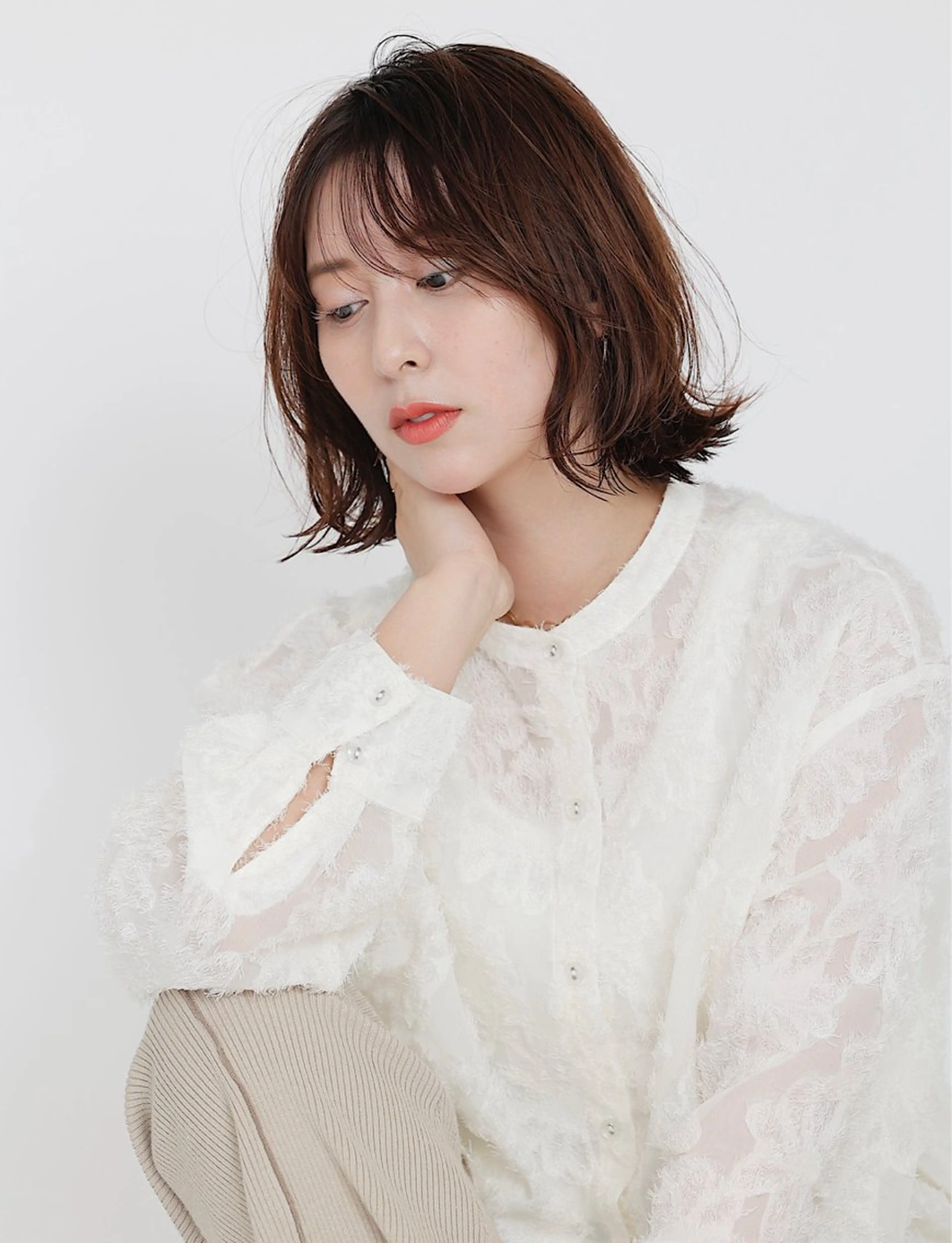 パーマ カット ヘアカラー 縮毛矯正 トリートメント hoNua. 栄/透明感カラーのヘアスタイル