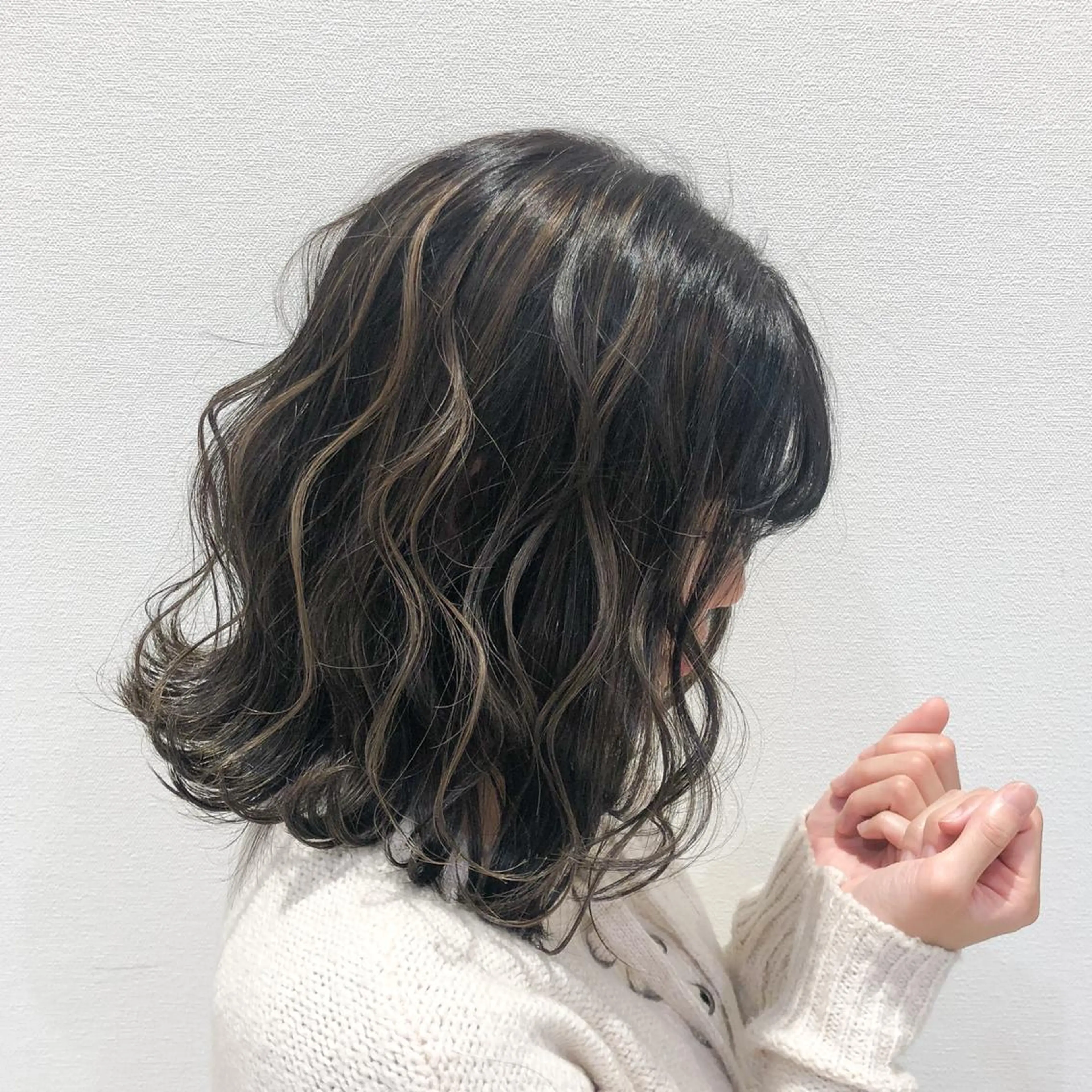 セミロング 外ハネヘア KOTOMI .の眉毛・アイブロウイメージ