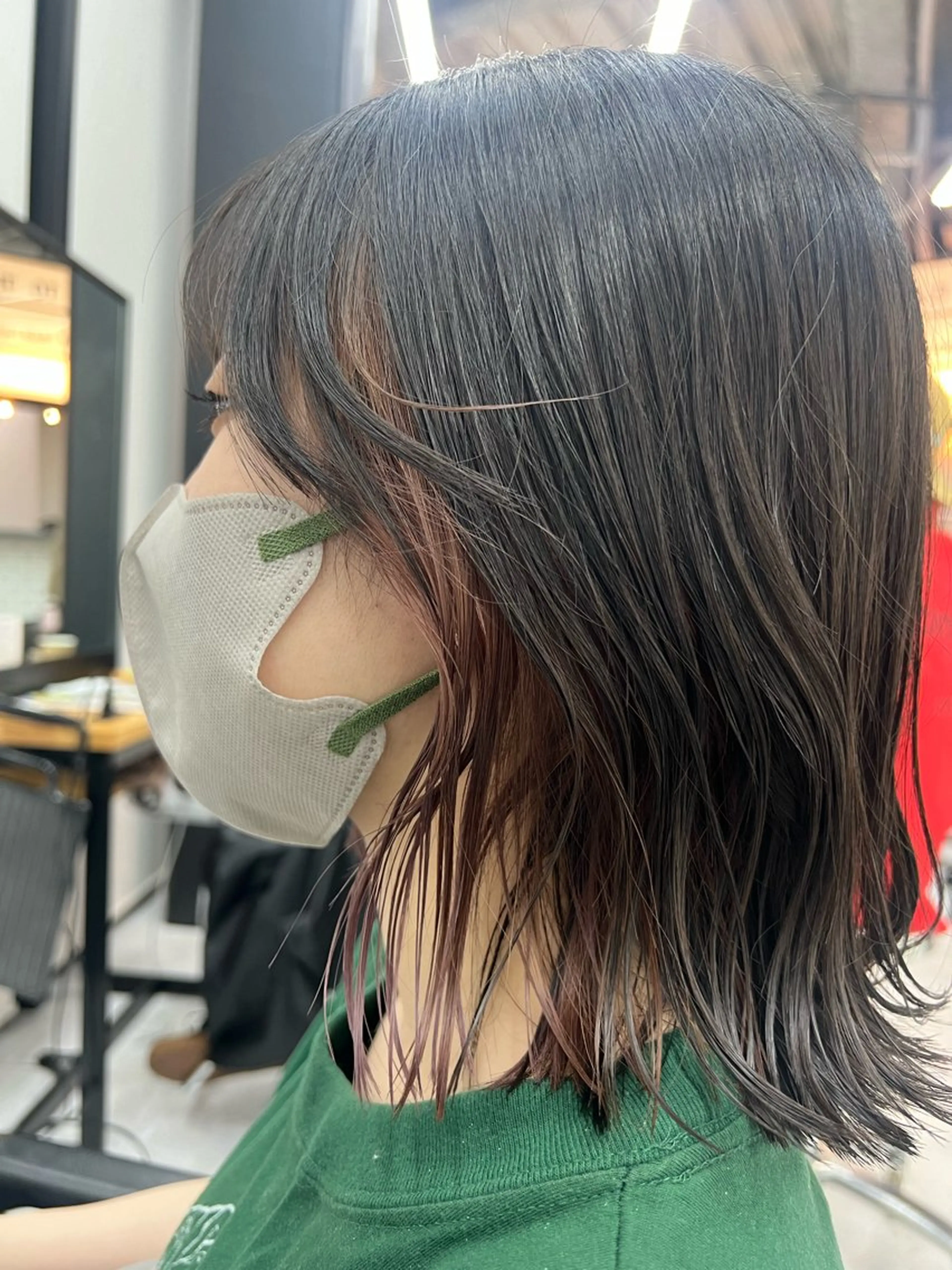 ミディアム ダブルカラー寒色系 ボリューム改善ハヤトのヘアスタイル