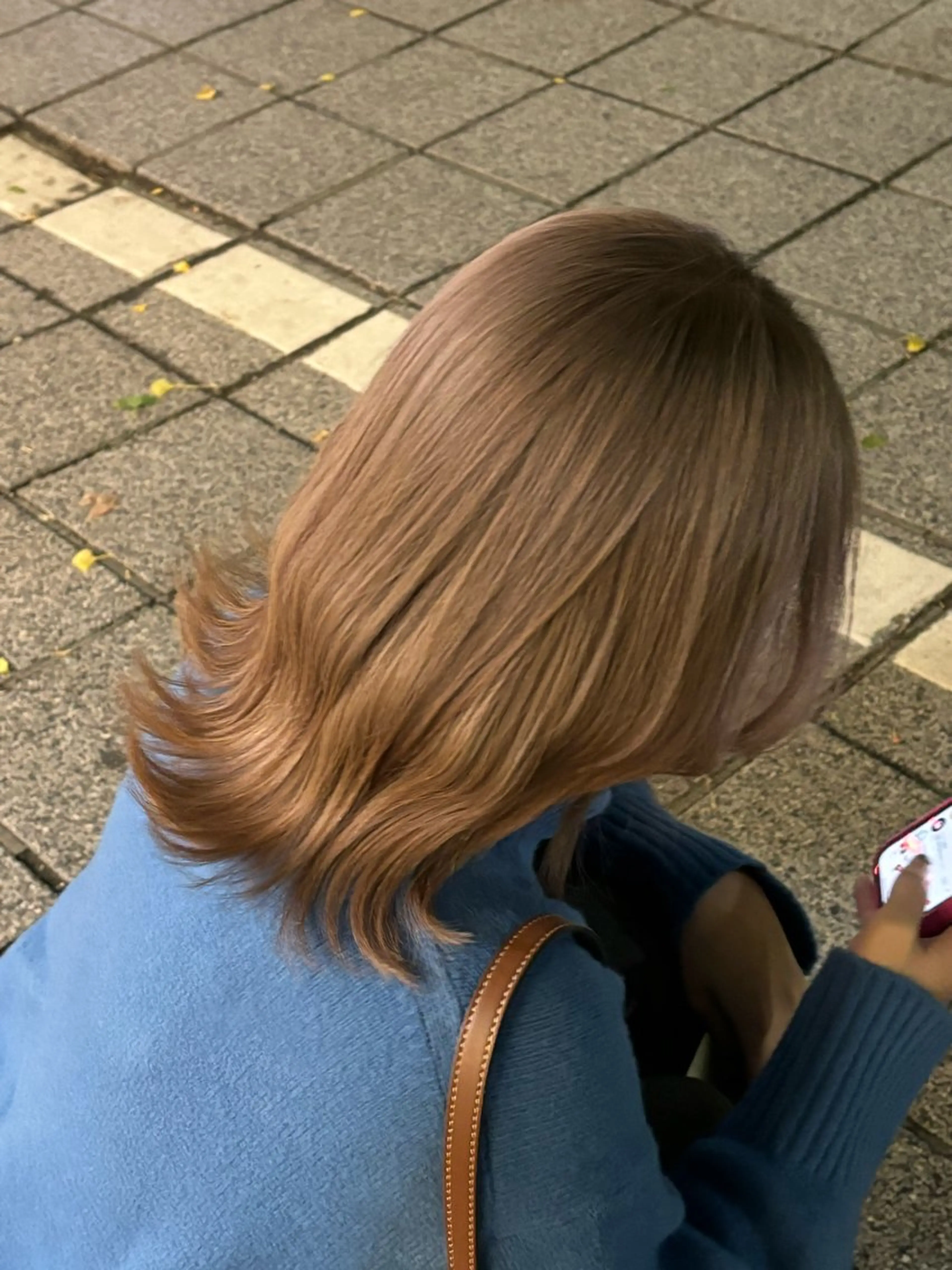 セミロング カラー ヘアカラー 🍓ハイトーンカラー 🎀nene🍓のヘアスタイル