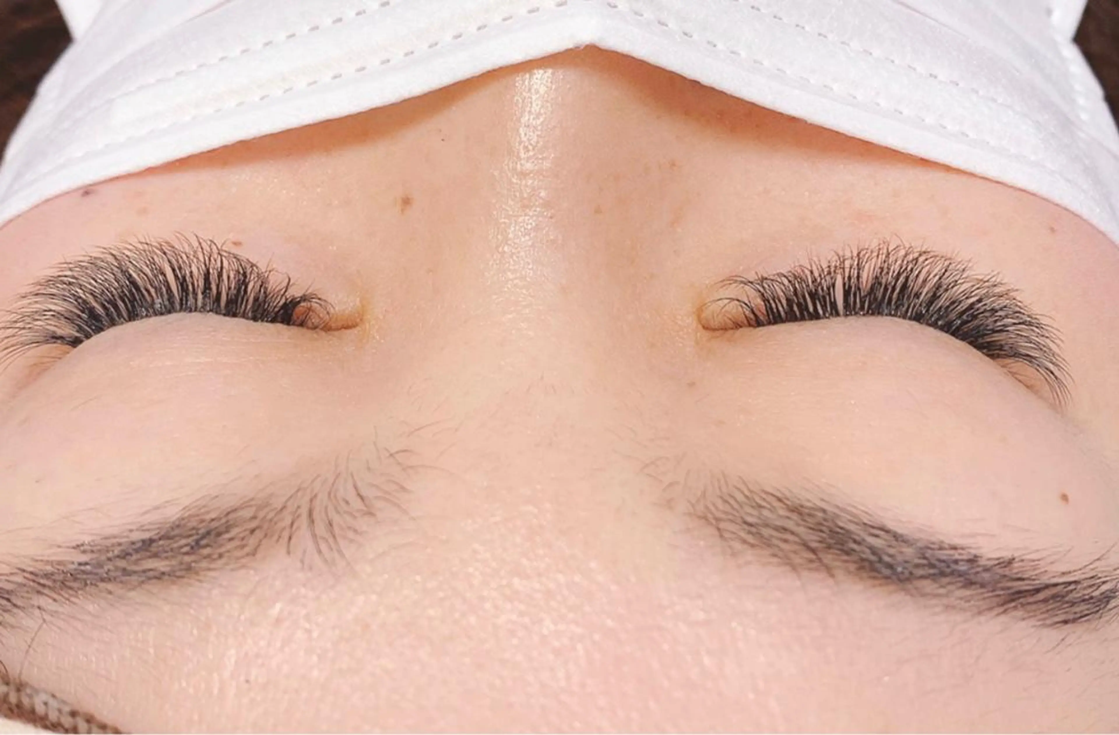 マツエク・マツパ ボリュームラッシュ SPINEL Sawaのヘアスタイル