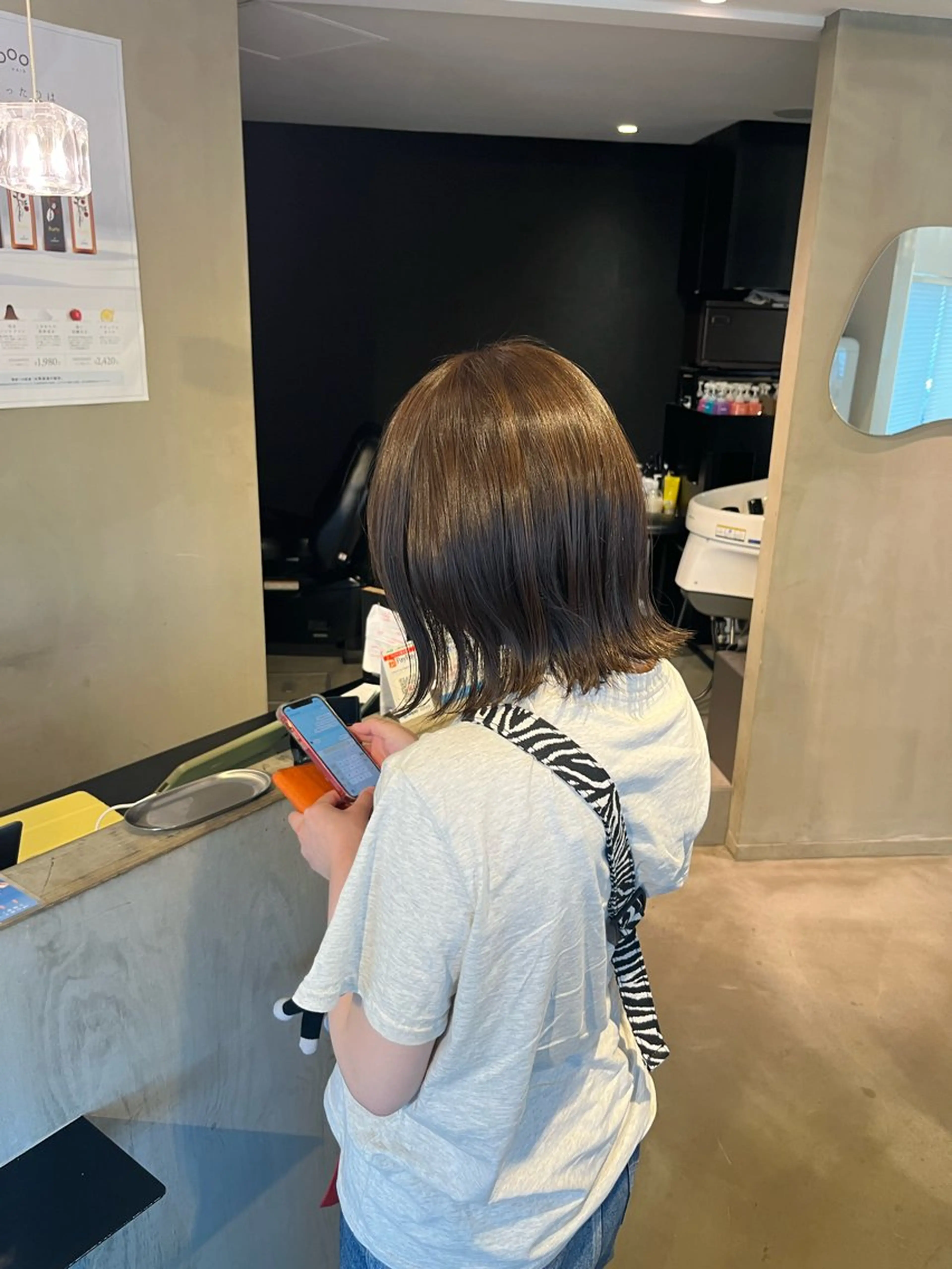 カラー ベージュカラー オリーブベージュ 本木下朋花/髪質 改善×ダブルカラーのヘアスタイル