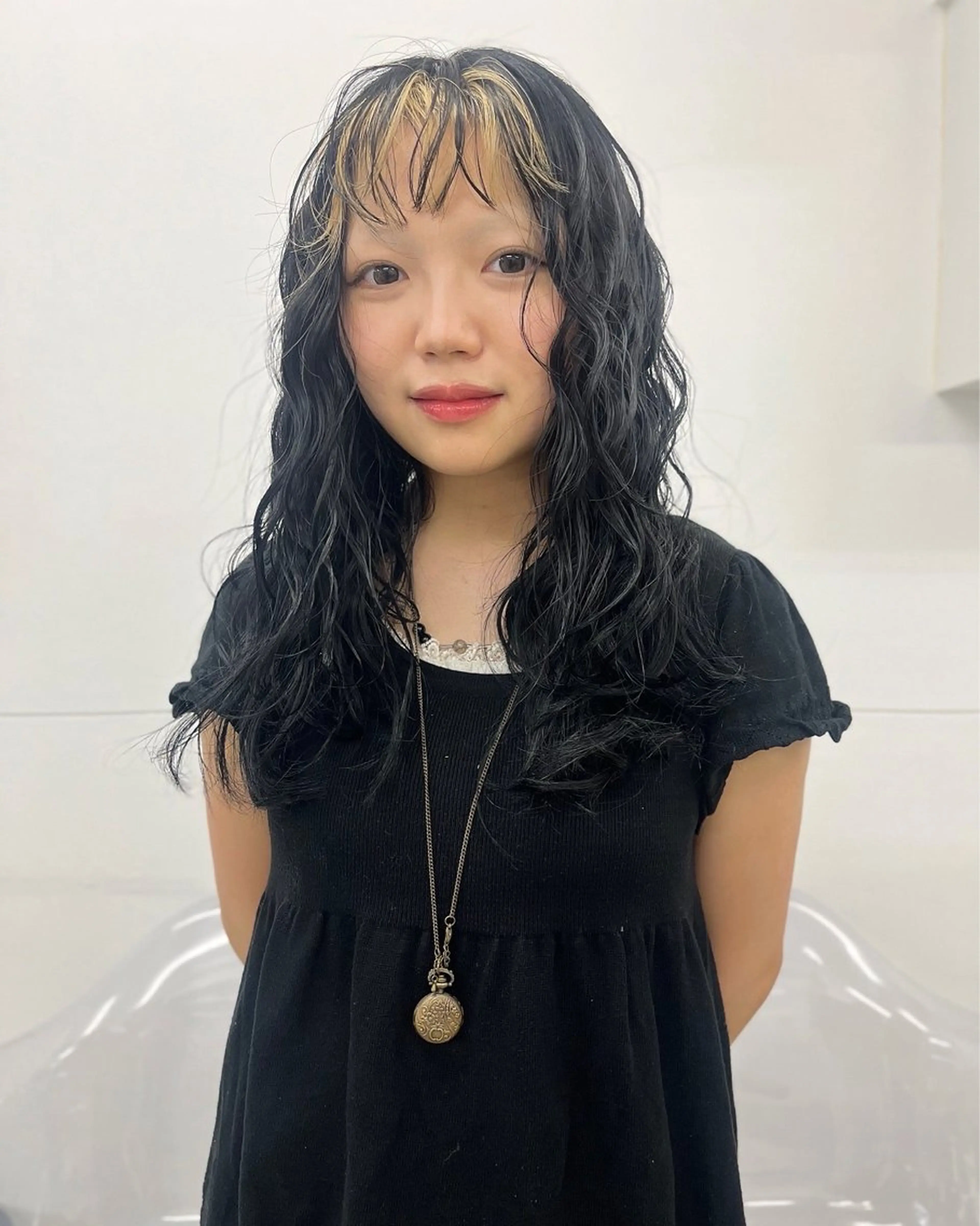 ロング カラー 毛流れセンターパート Sakiのヘアスタイル