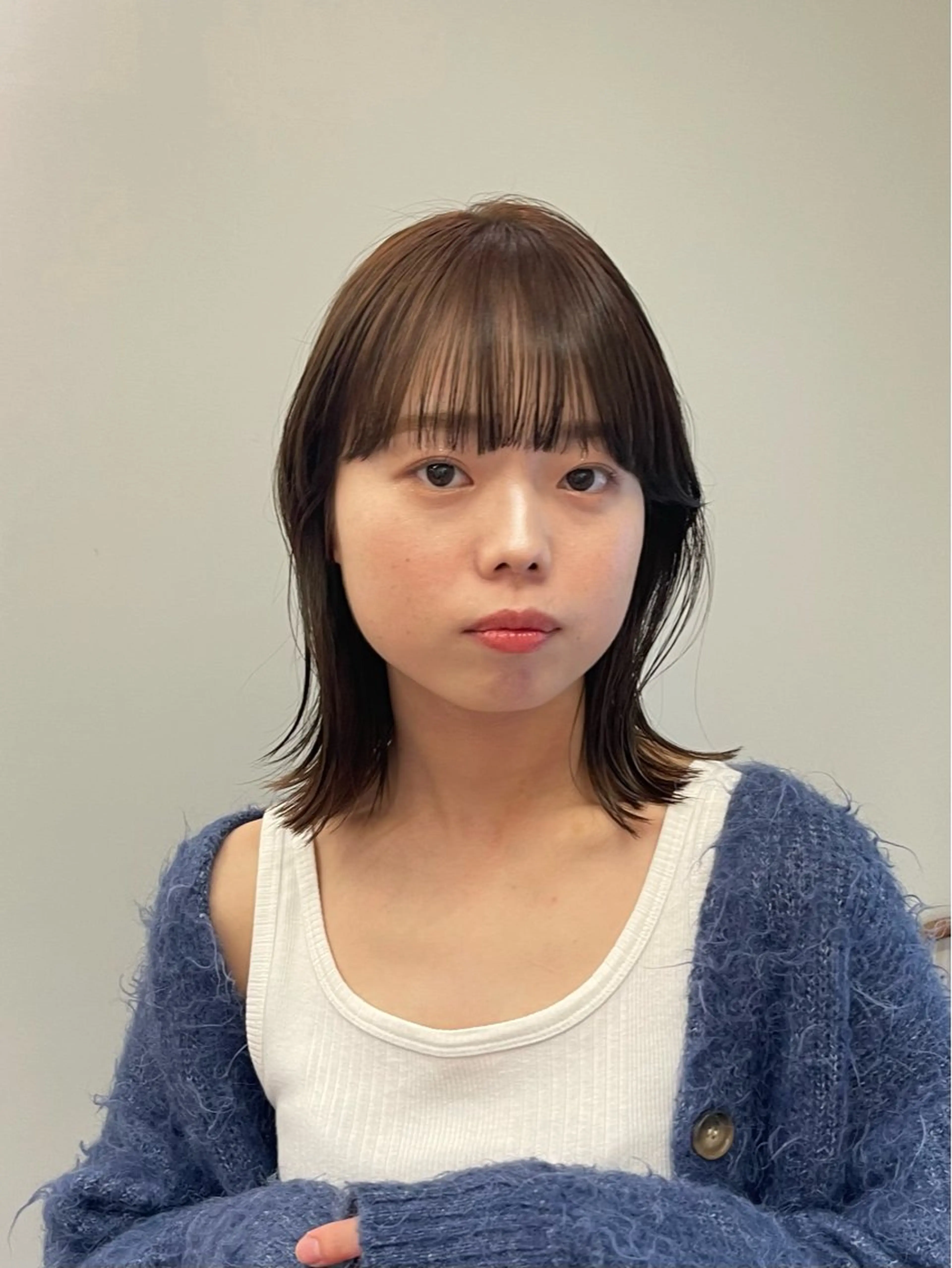 ミディアム カット 蜂須賀🐝縮毛矯正 ストレートパーマのヘアスタイル