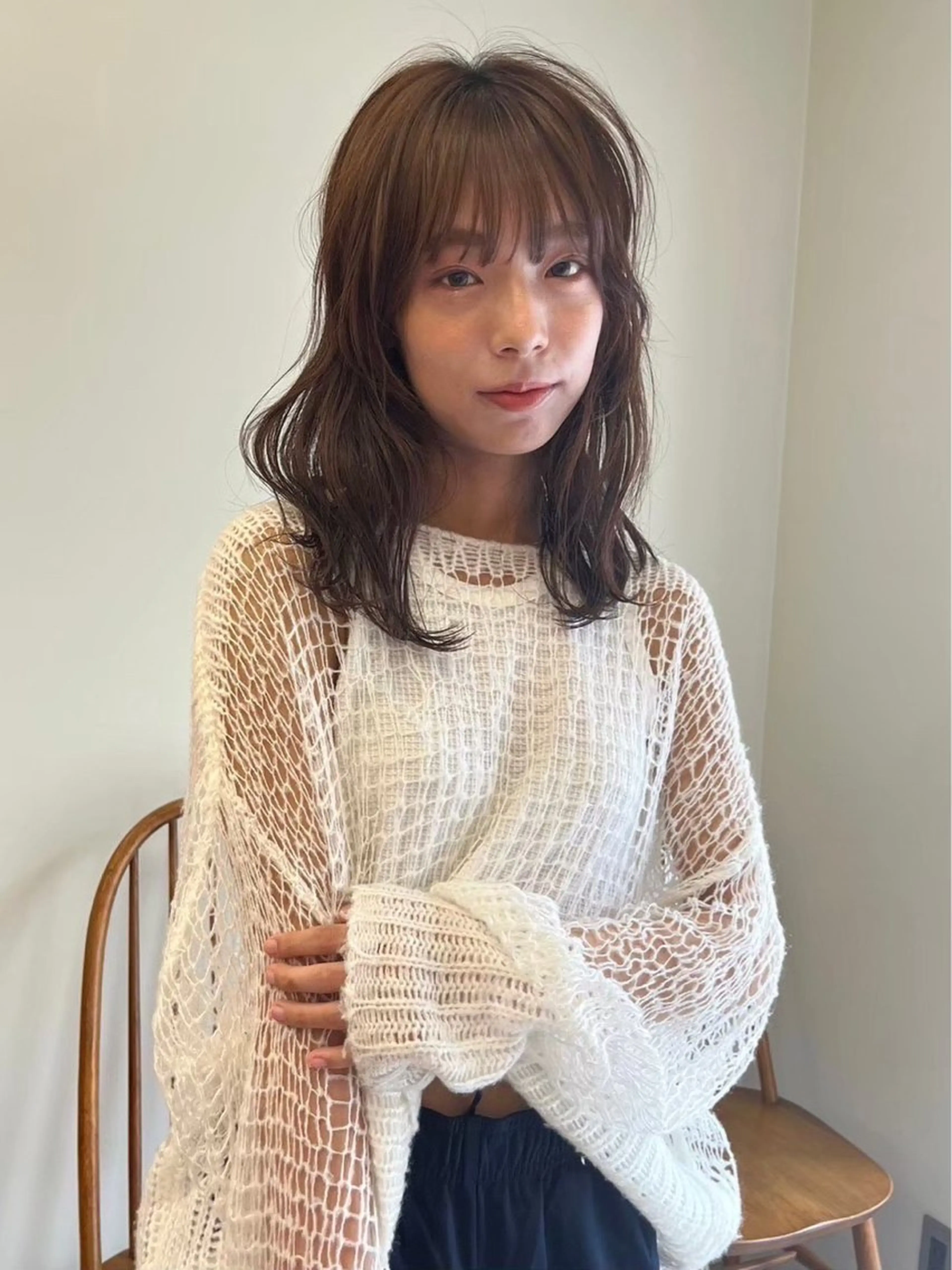 ミディアム DEEokazaki hina.Oのヘアスタイル
