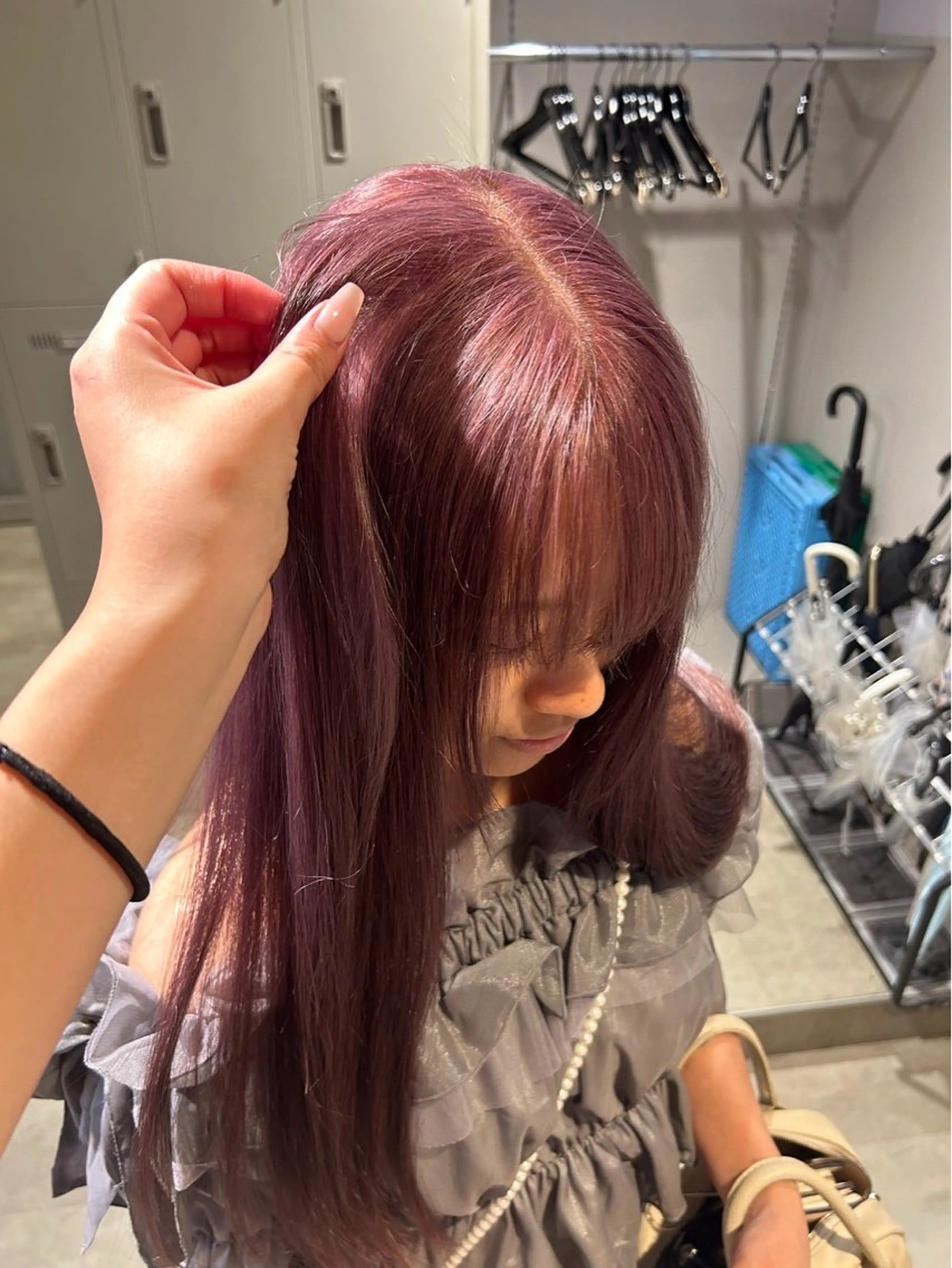 カラー ヘアカラー トリートメント 透明感ベージュ🤎 ナチュラルレイヤーのヘアスタイル