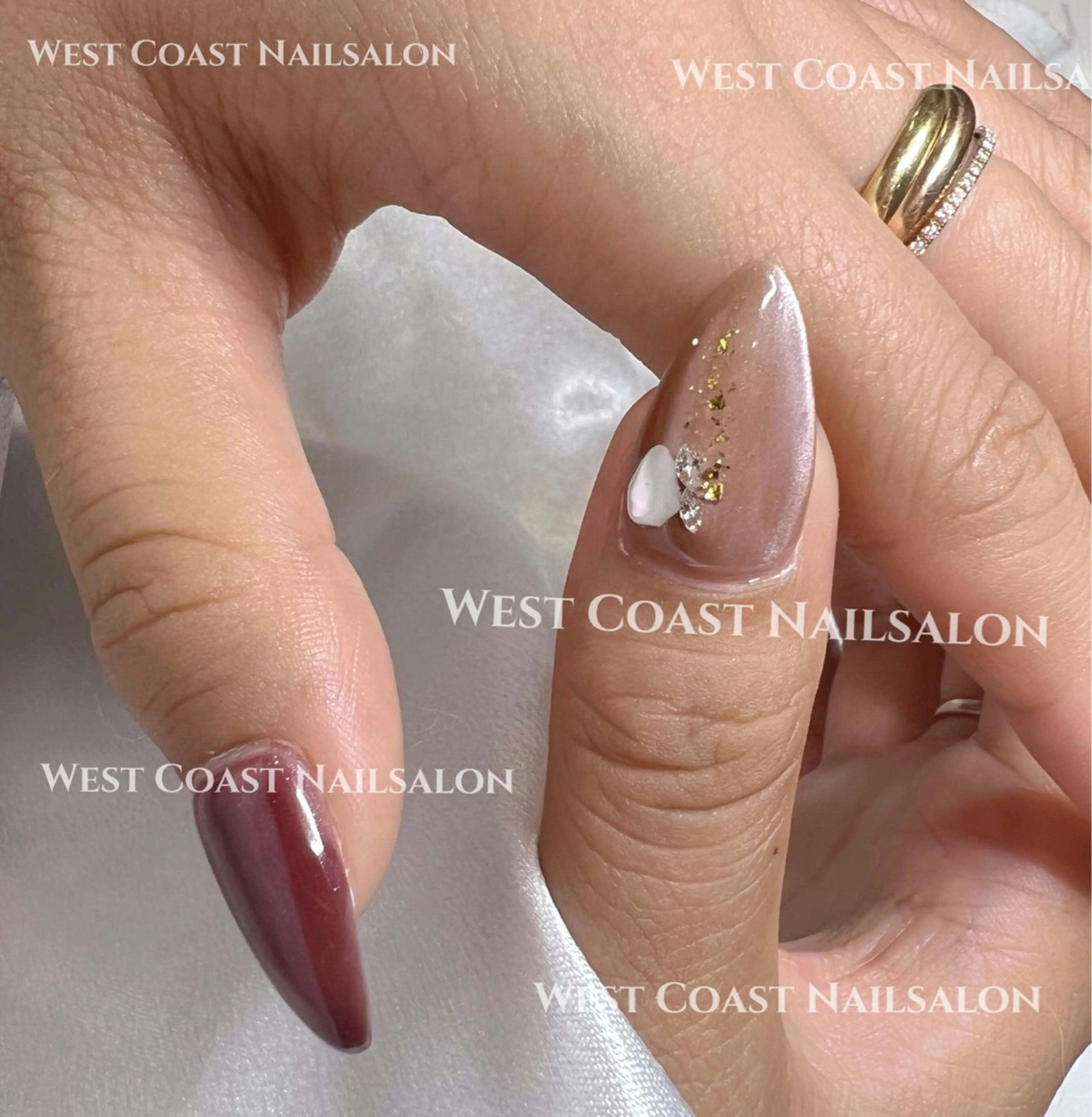 ネイル ハンドネイル リボン、ガーリー パーツ放題専門店のネイルデザイン