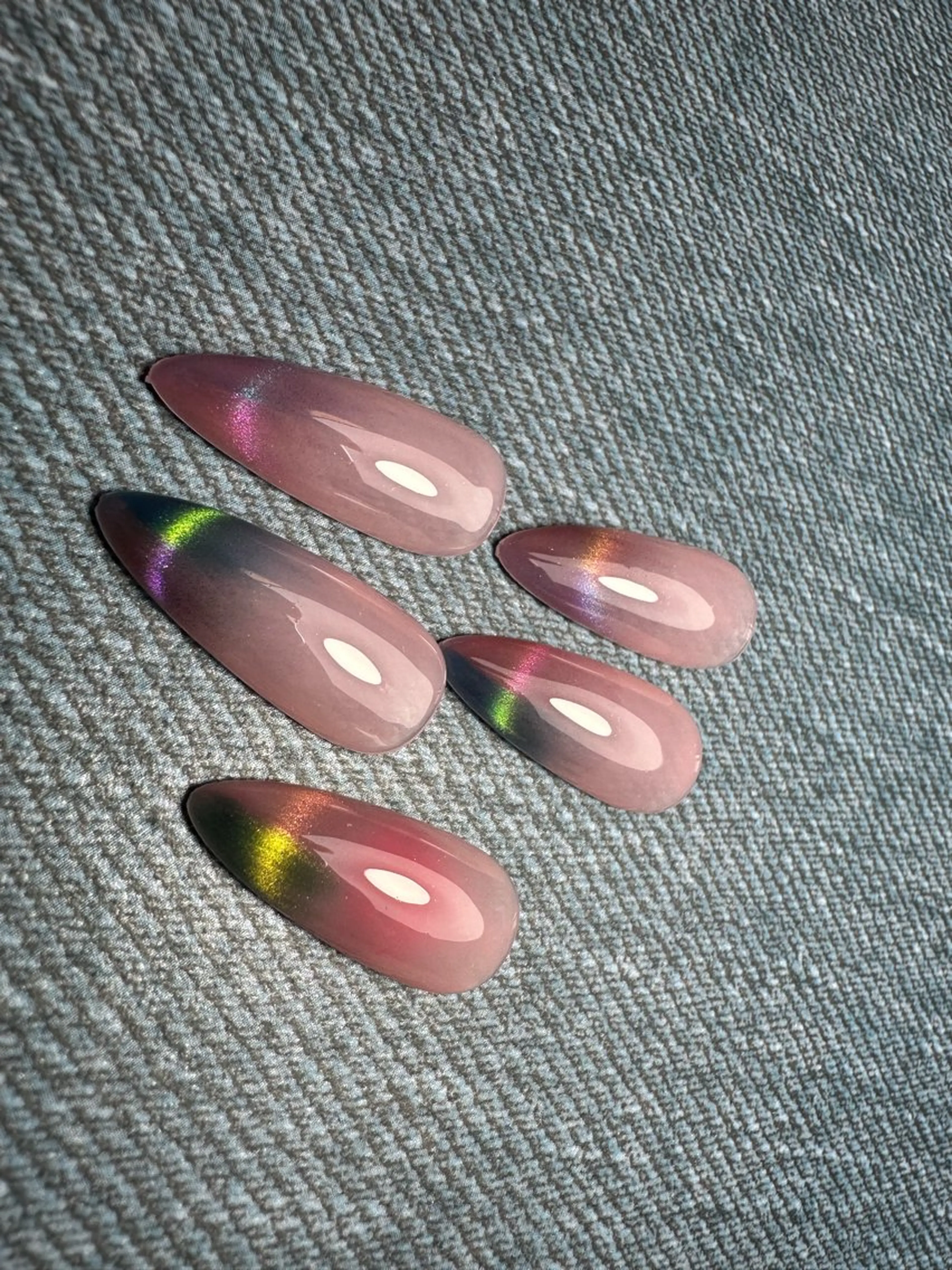 ネイル ハンドネイル YUMI ニュアンスnailsのネイルデザイン