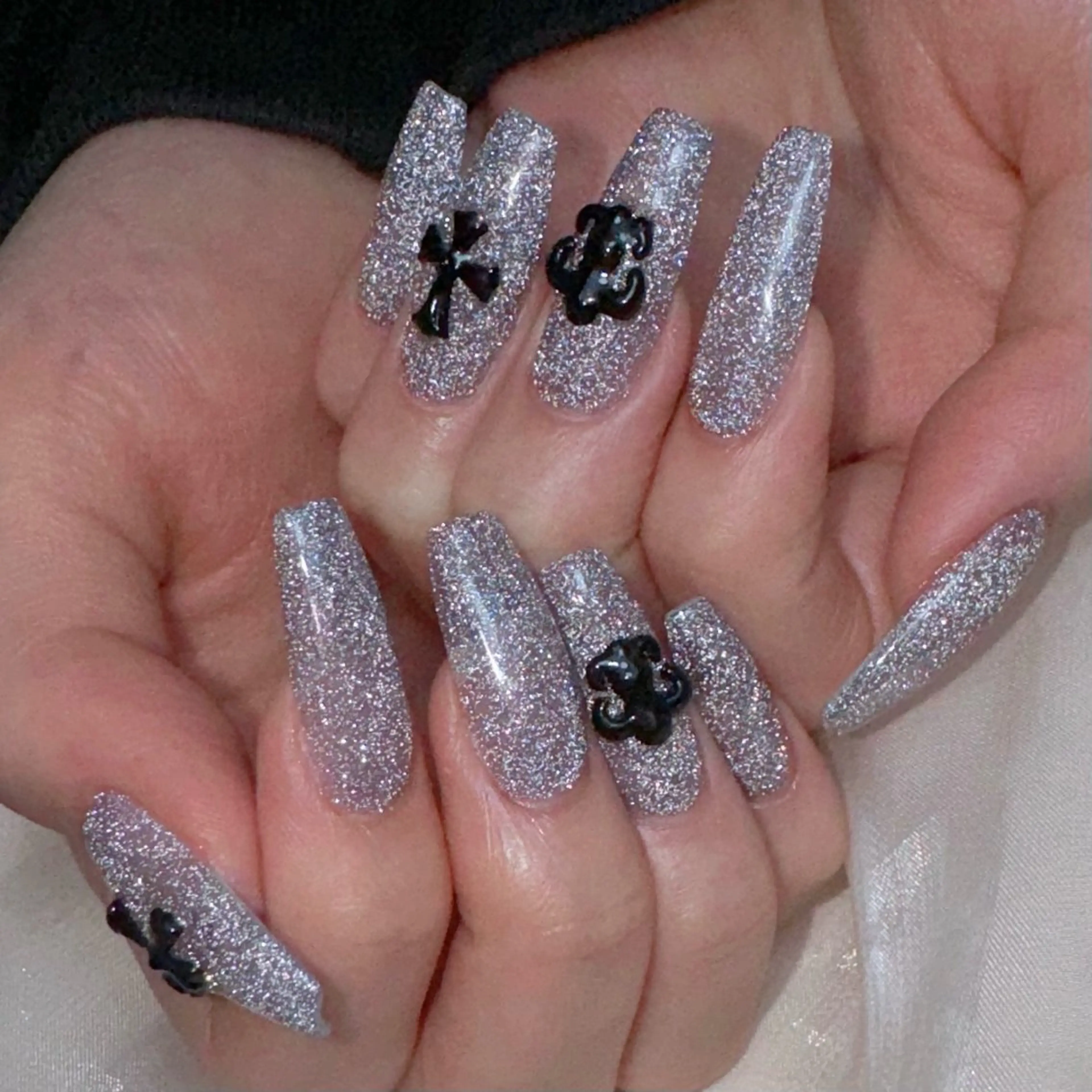 ネイル クリアネイル フラッシュネイル キラキラネイル ロングネイル マグネットネイル ハンドネイル princess👑 木戸　唯のネイルデザイン