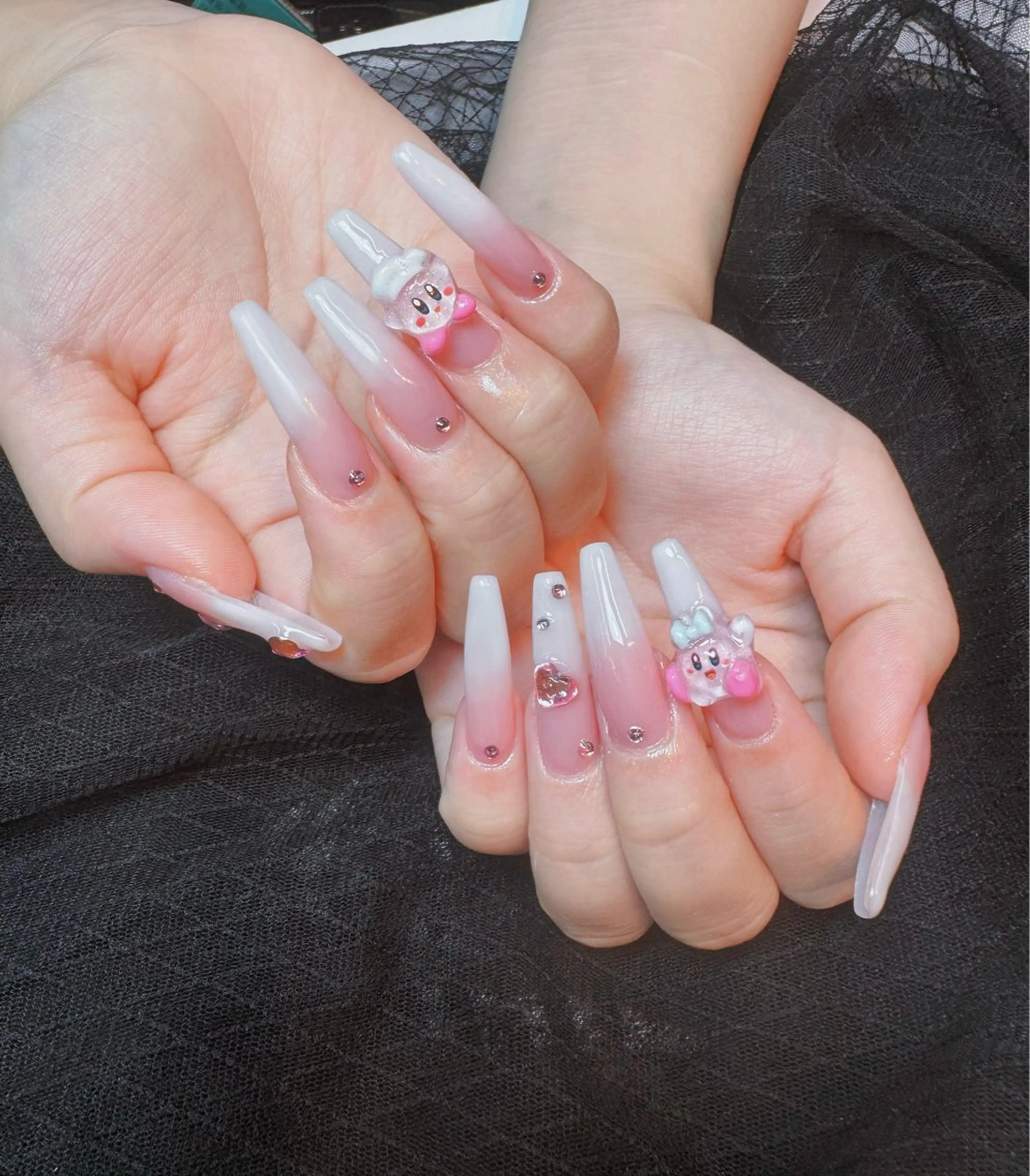 ネイル アートネイル フレンチネイル ジェルネイル 韓国ネイル ミラーネイル Rin Nail 新大久保店のネイルデザイン