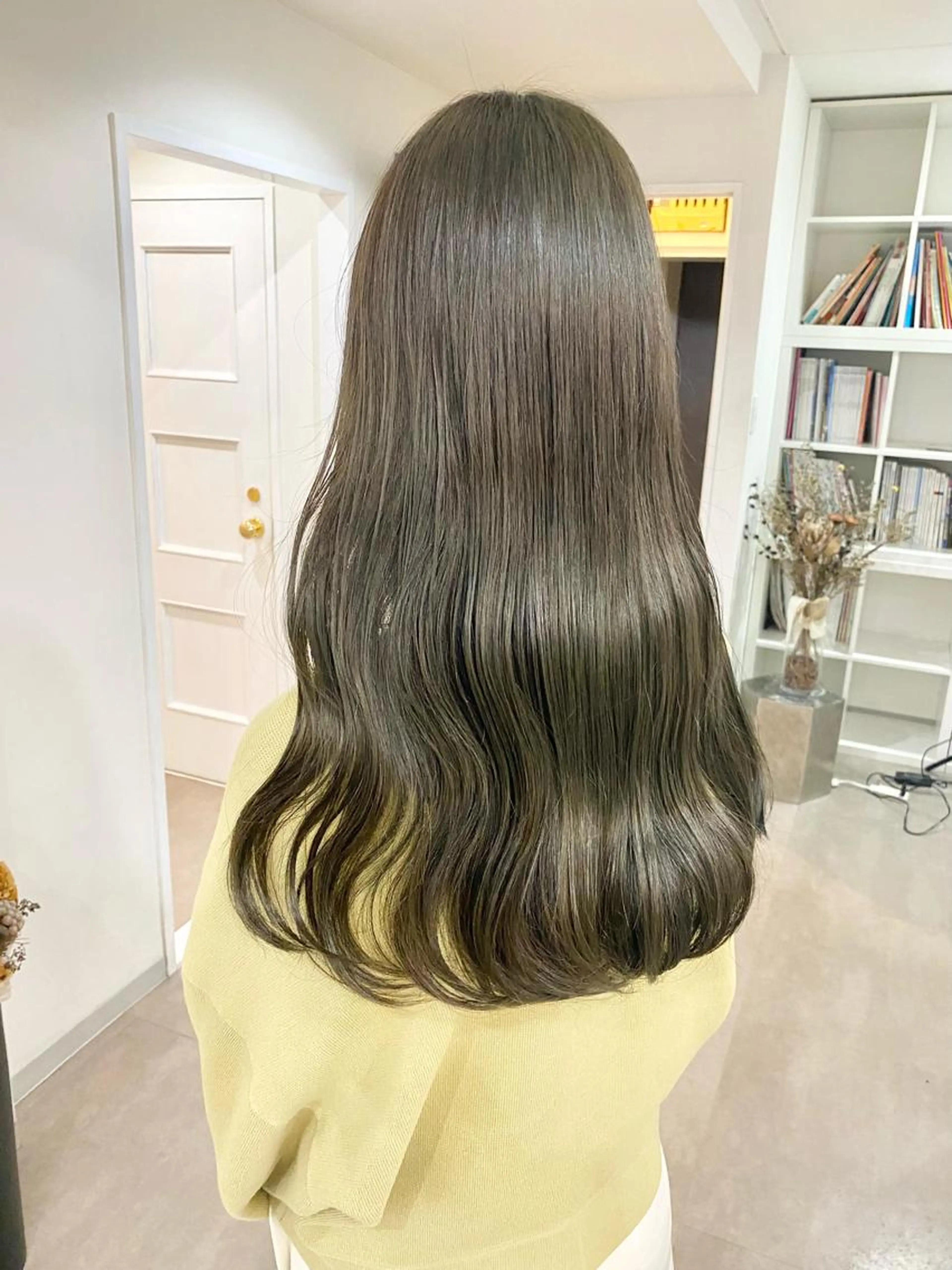 【平日1日1名限定！】カット＋カラー＋3stepトリートメント♡の写真