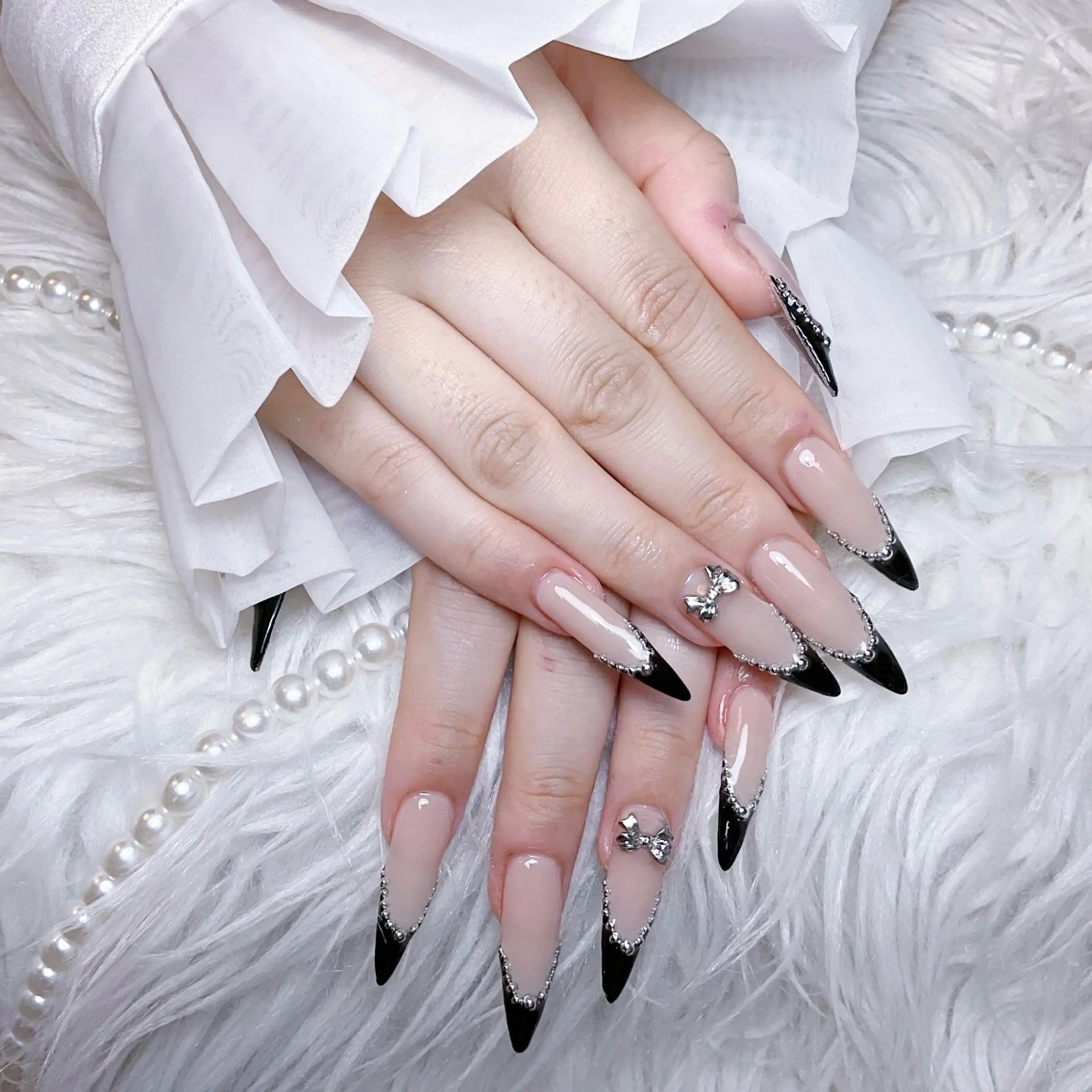 ネイル ハンドネイル 🍭Yun nail hyejin🌸のネイルデザイン