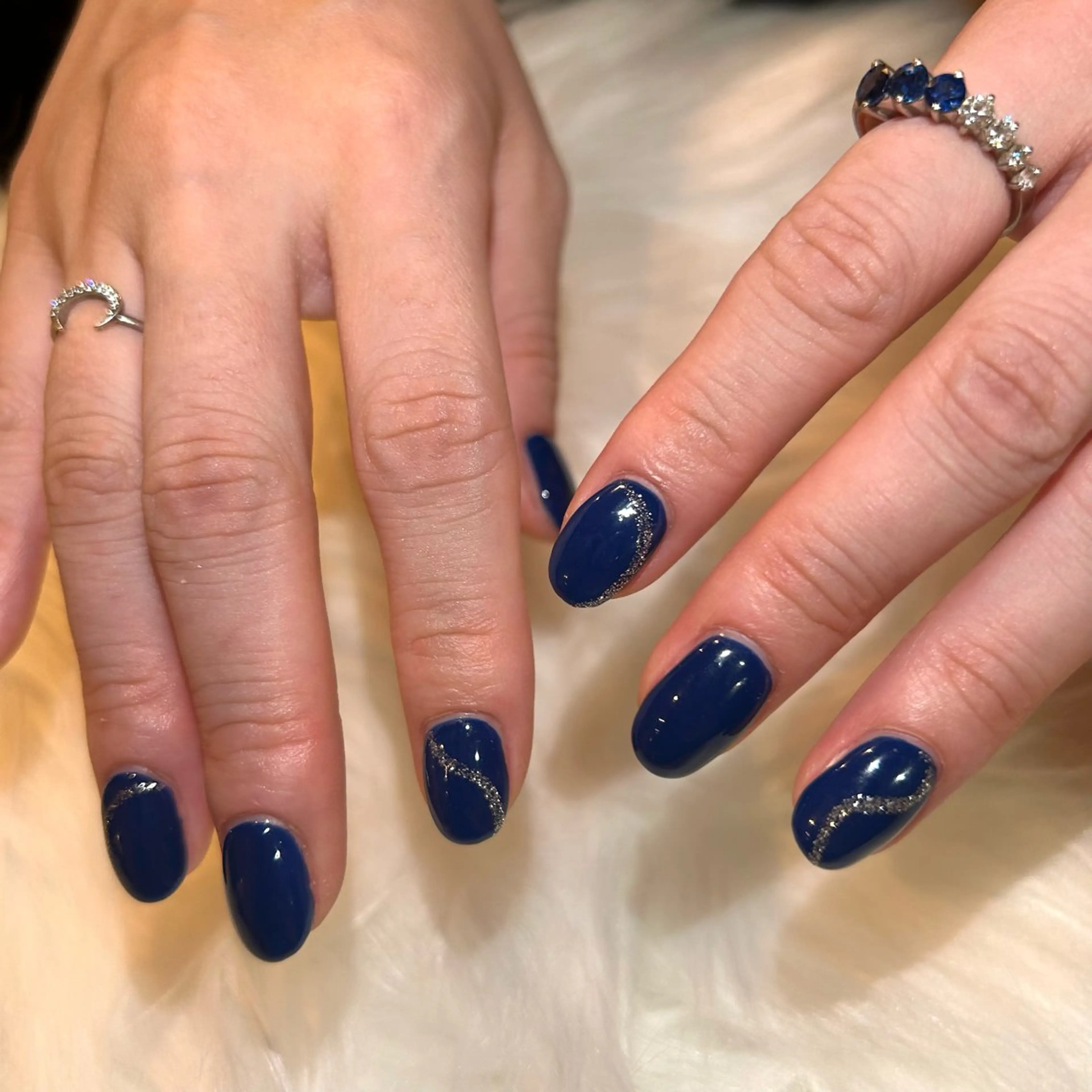 ネイル 中野 桃世のネイルデザイン