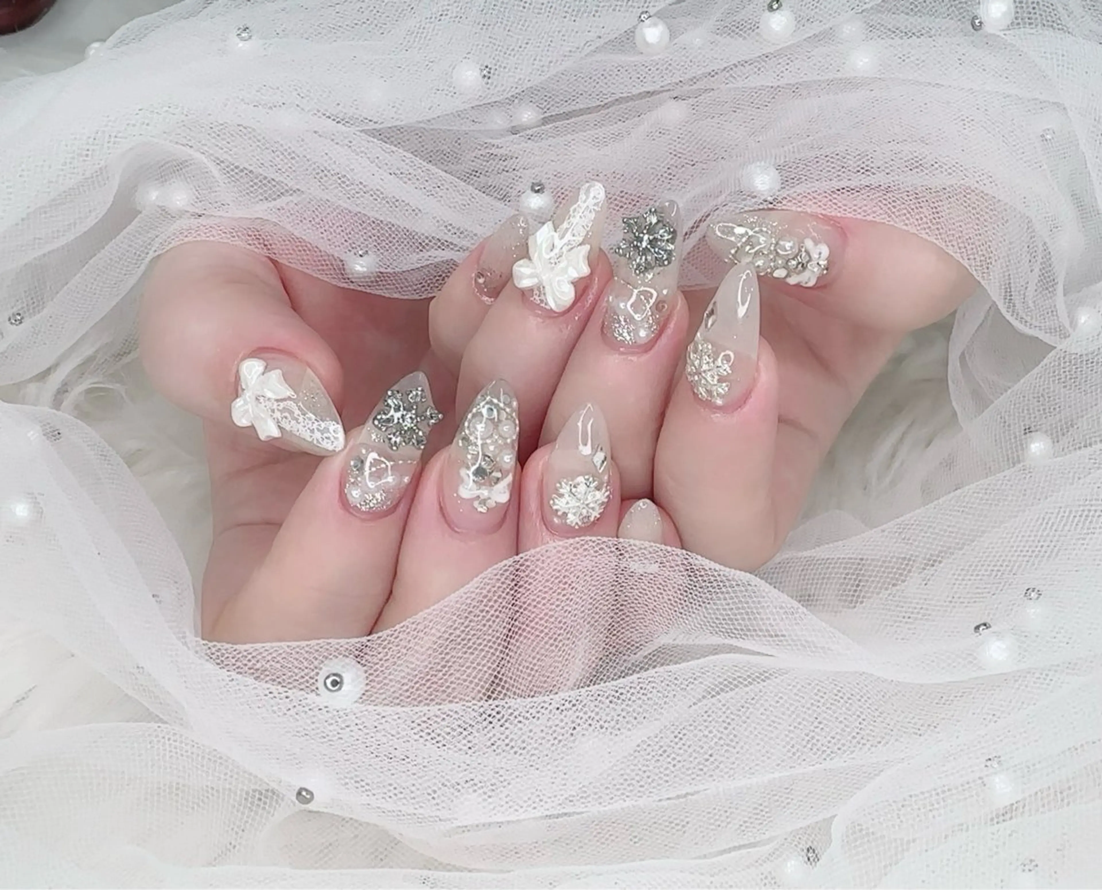 ネイル ハンドネイル フットネイル R salonのネイルデザイン