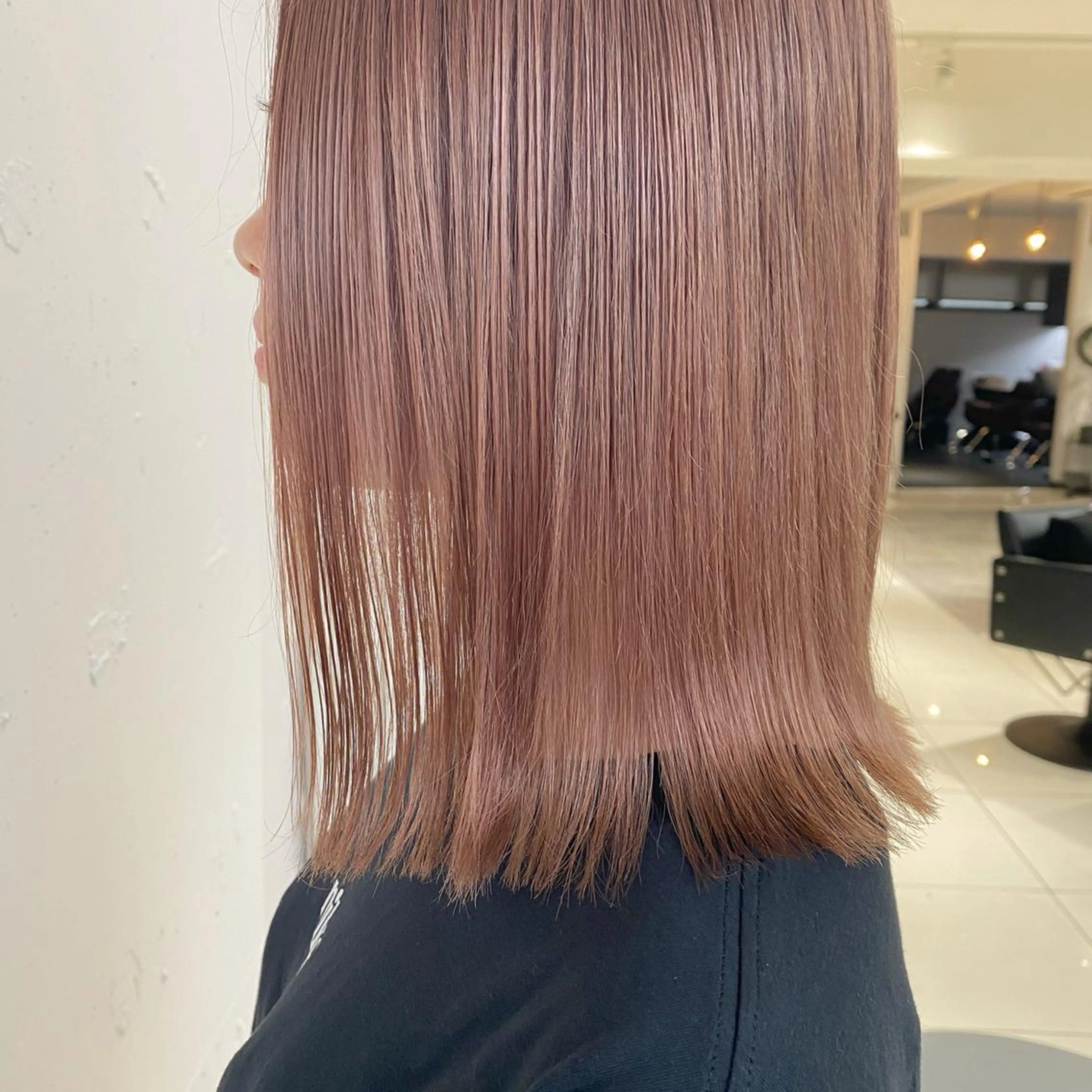 ミディアム カット ヘアカラー トリートメント 顔周りの垢抜けヘア 立山あいりのヘアスタイル