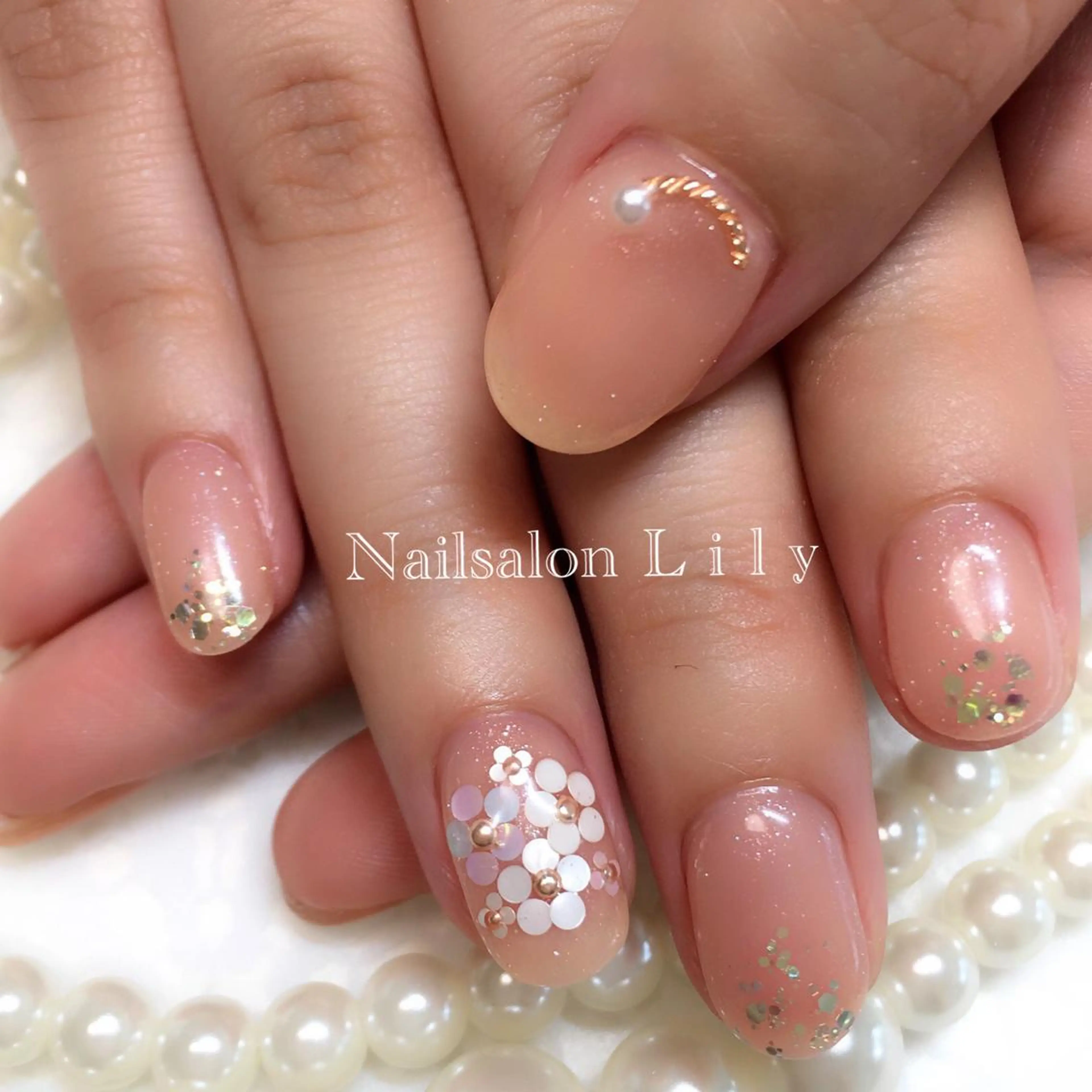 ネイル クリアネイル キラキラネイル Lily*nail 🌻Mii🌻のネイルデザイン
