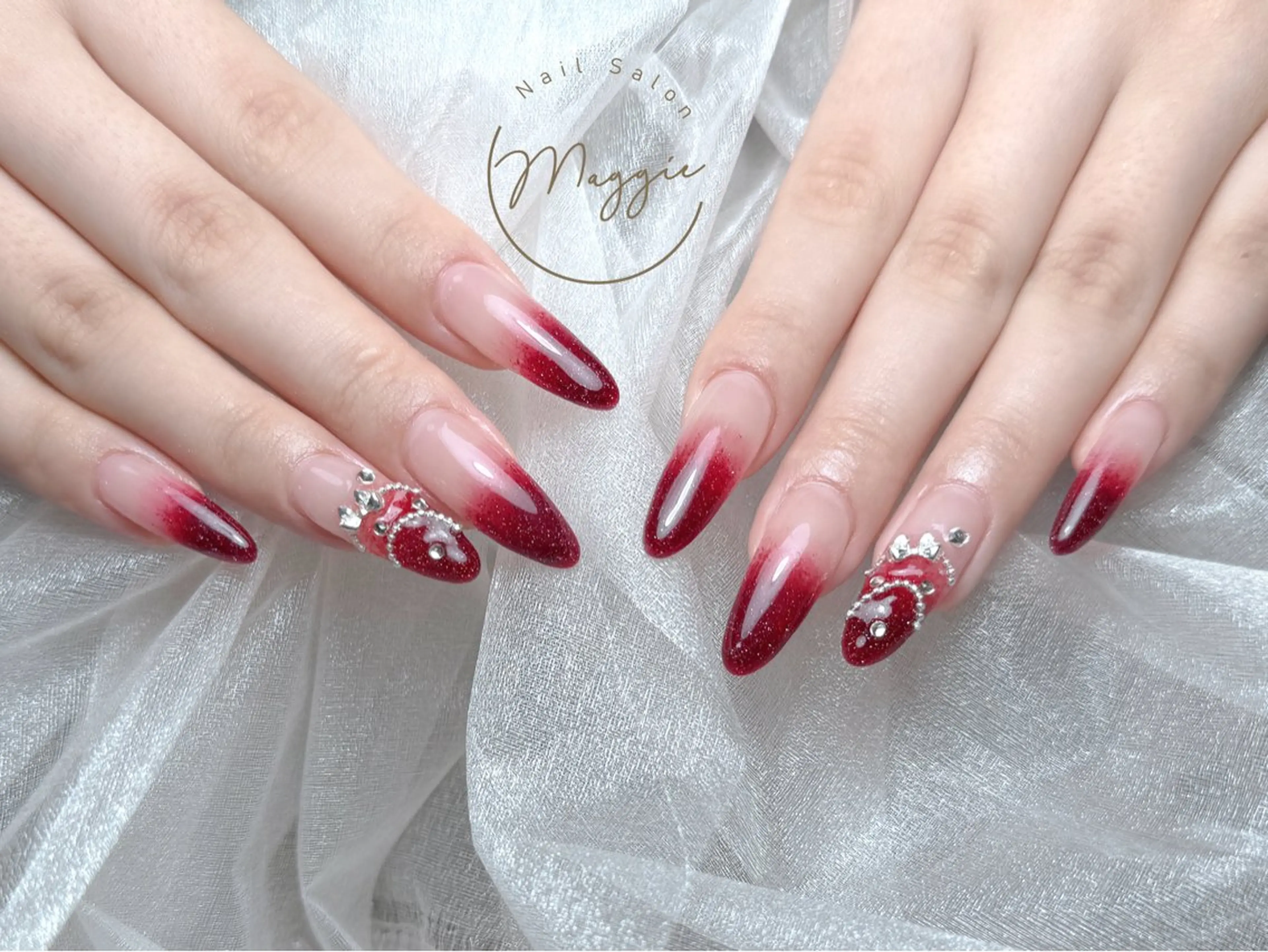 ネイル Maggie Nail🦩のネイルデザイン