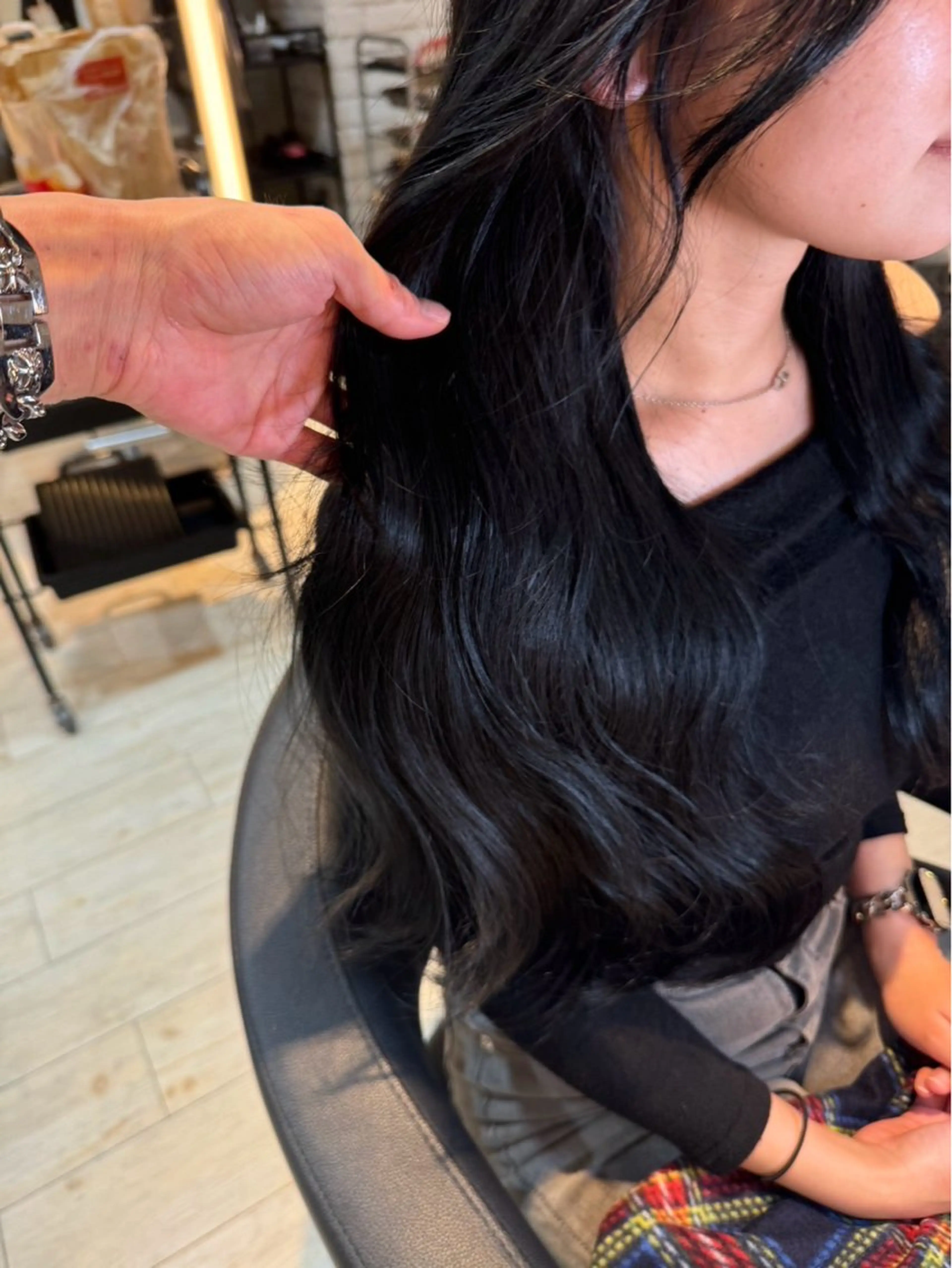 当日限定🤍大人気‼️艶カラー🎀トリートメント💆‍♀️の写真