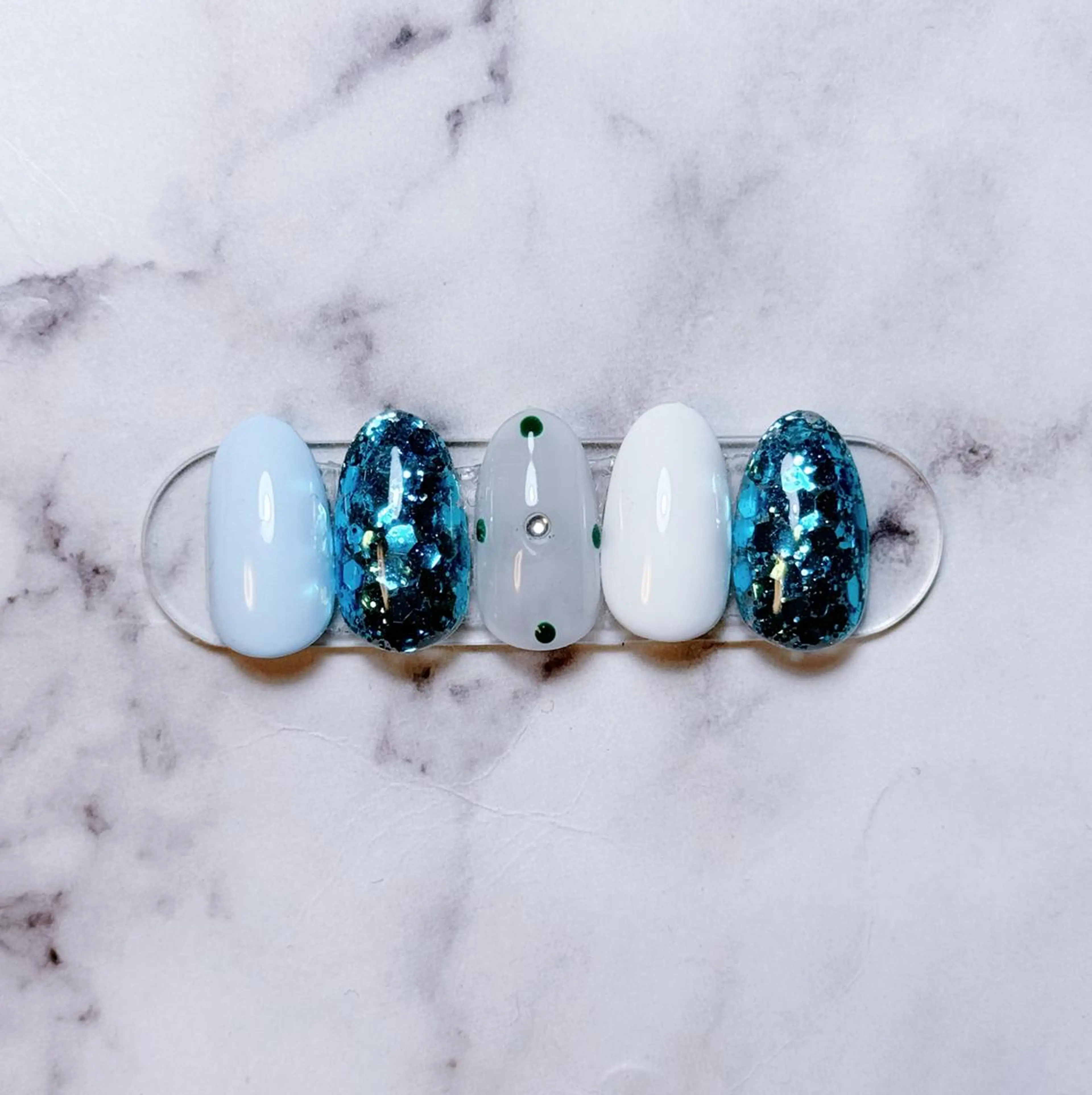 ネイル ハンドネイル 🩵Yun nail Salon 🩵のネイルデザイン