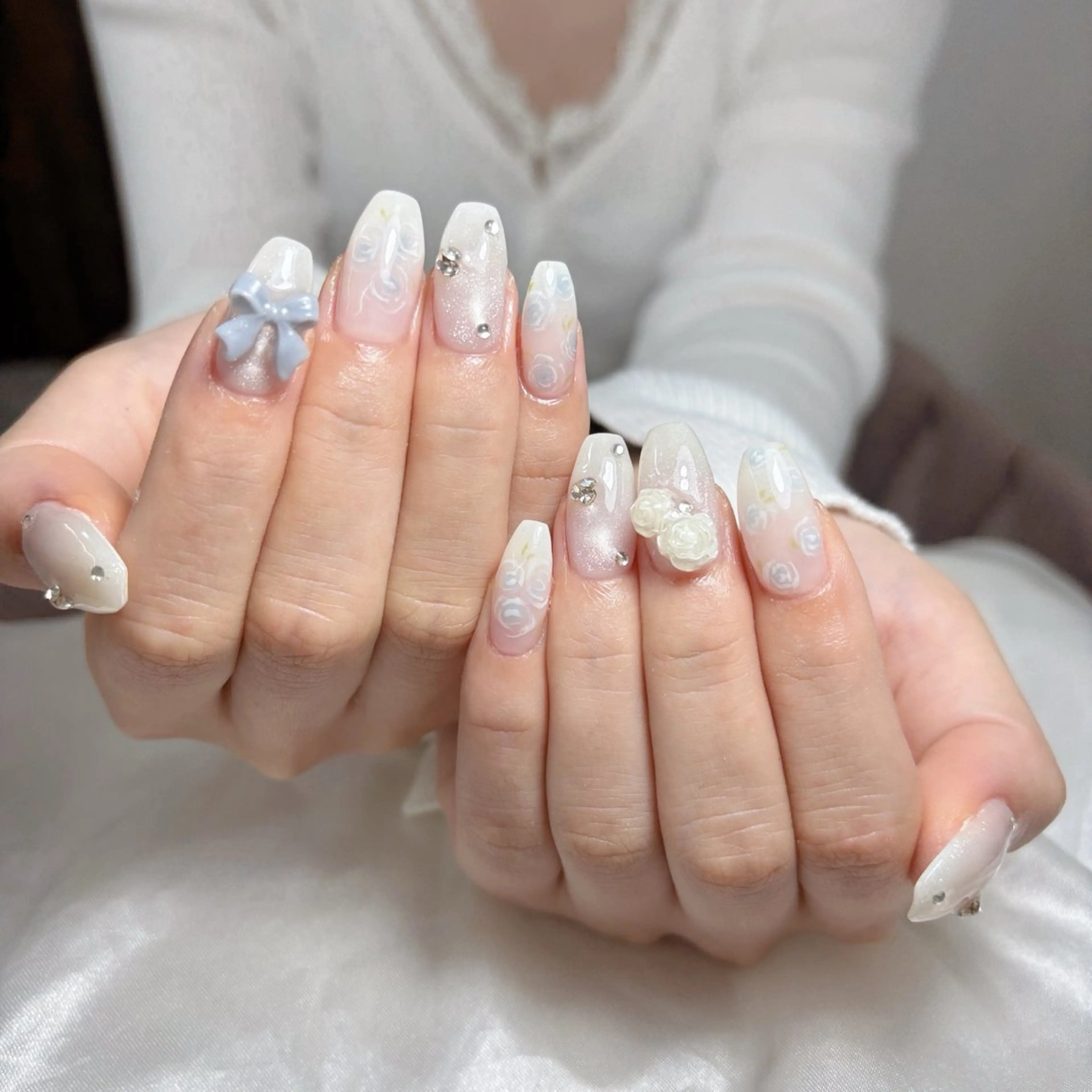 ネイル MOON nailsのネイルデザイン